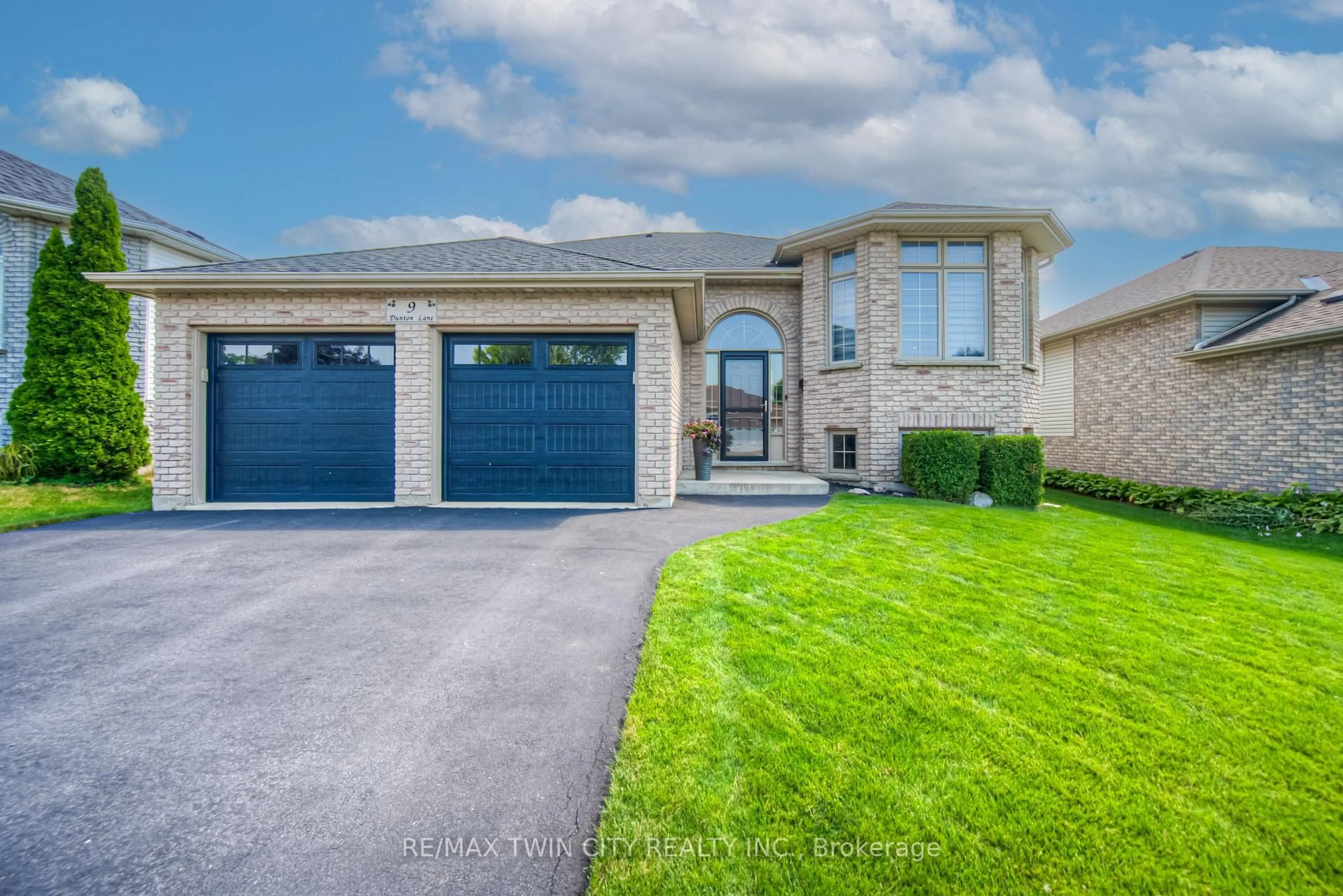 Home with brick exterior material, street for 9 Dunton Lane, Brant Ontario N3L 4E1