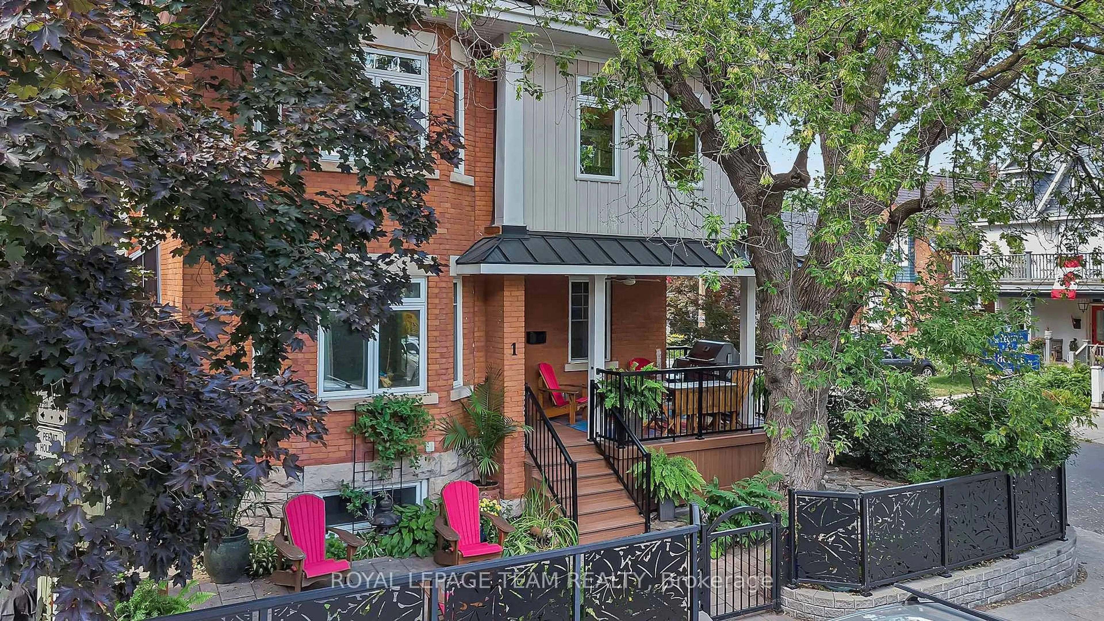 Home with brick exterior material, street for 1 Regent St, Ottawa Ontario K1S 2R4