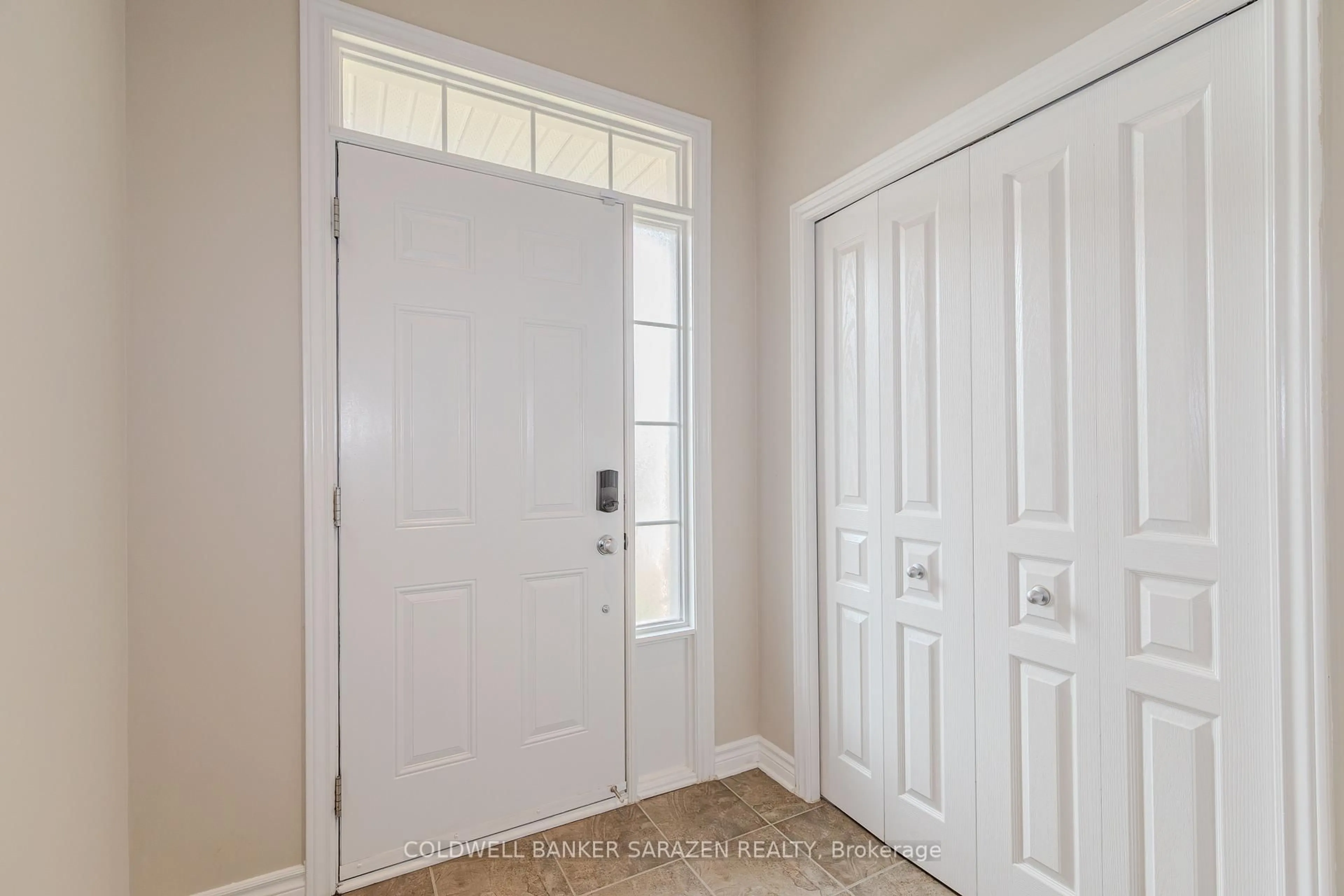 Indoor entryway for 1954 Pennyroyal Cres, Orleans Ontario K4A 0S7