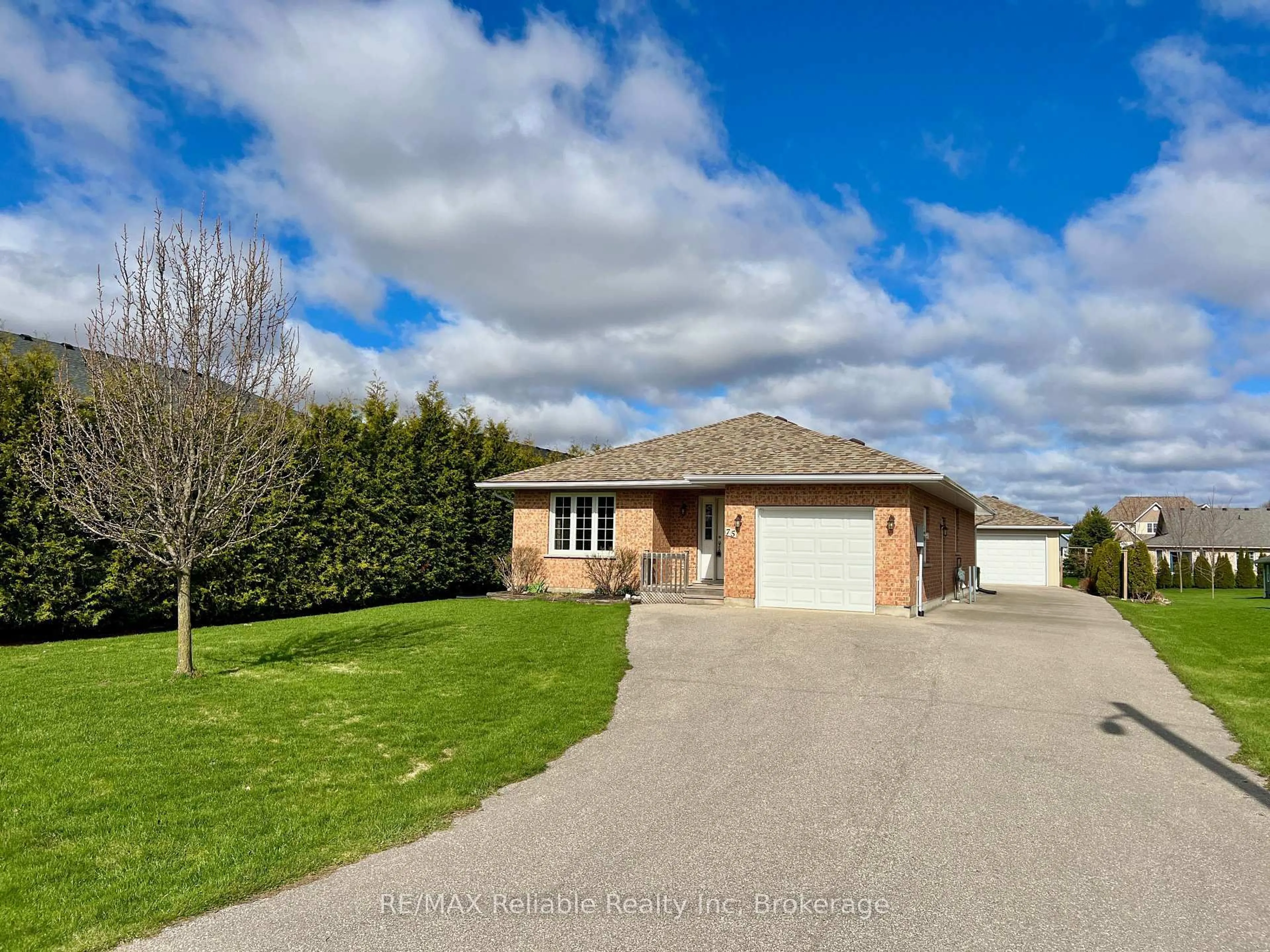 A pic from outside/outdoor area/front of a property/back of a property/a pic from drone, street for 75 Ord St, Huron East Ontario N0K 1W0