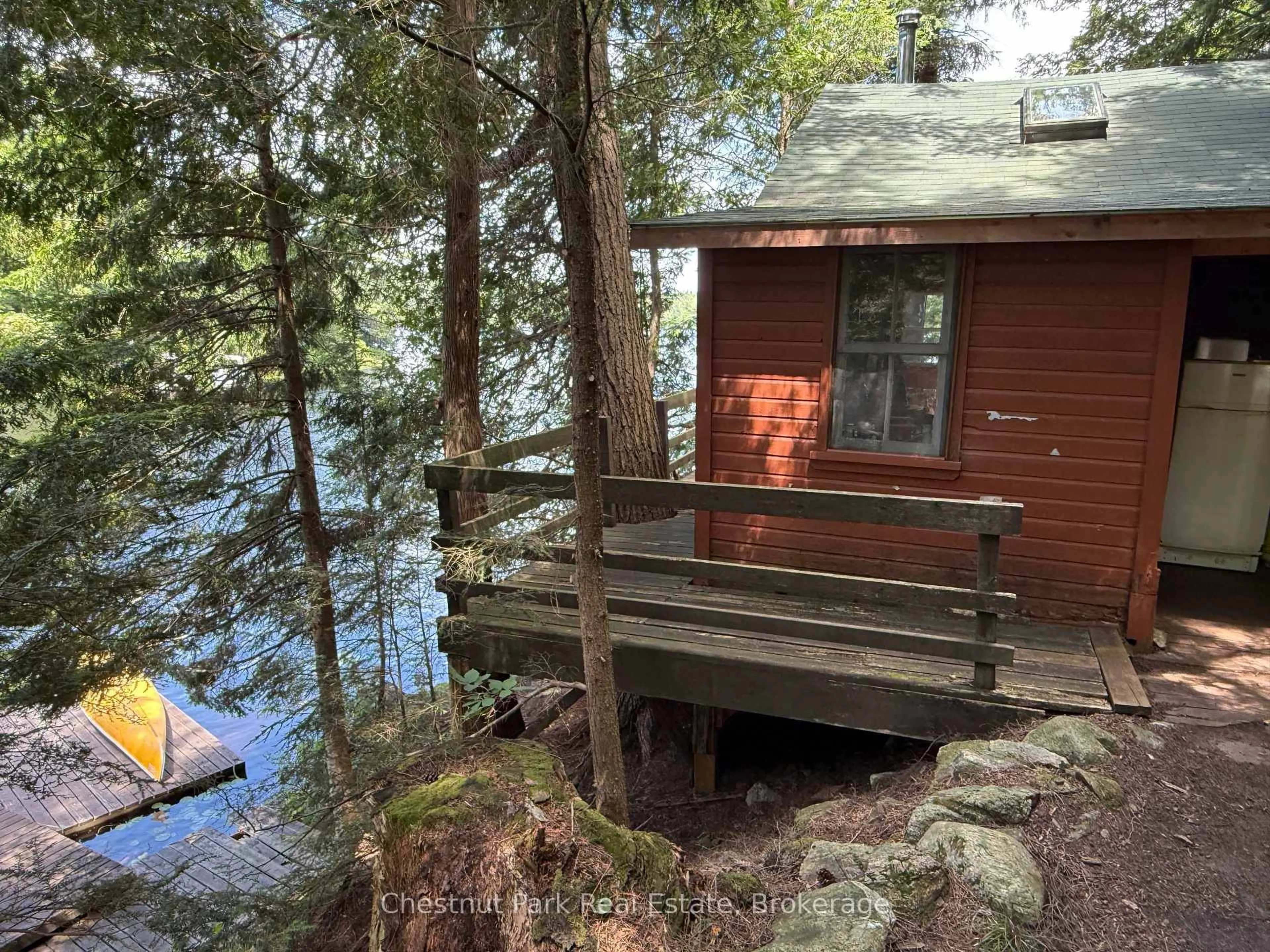 Shed for 19 Cache Lake #APL1136E, South Algonquin Ontario P0A 1H0