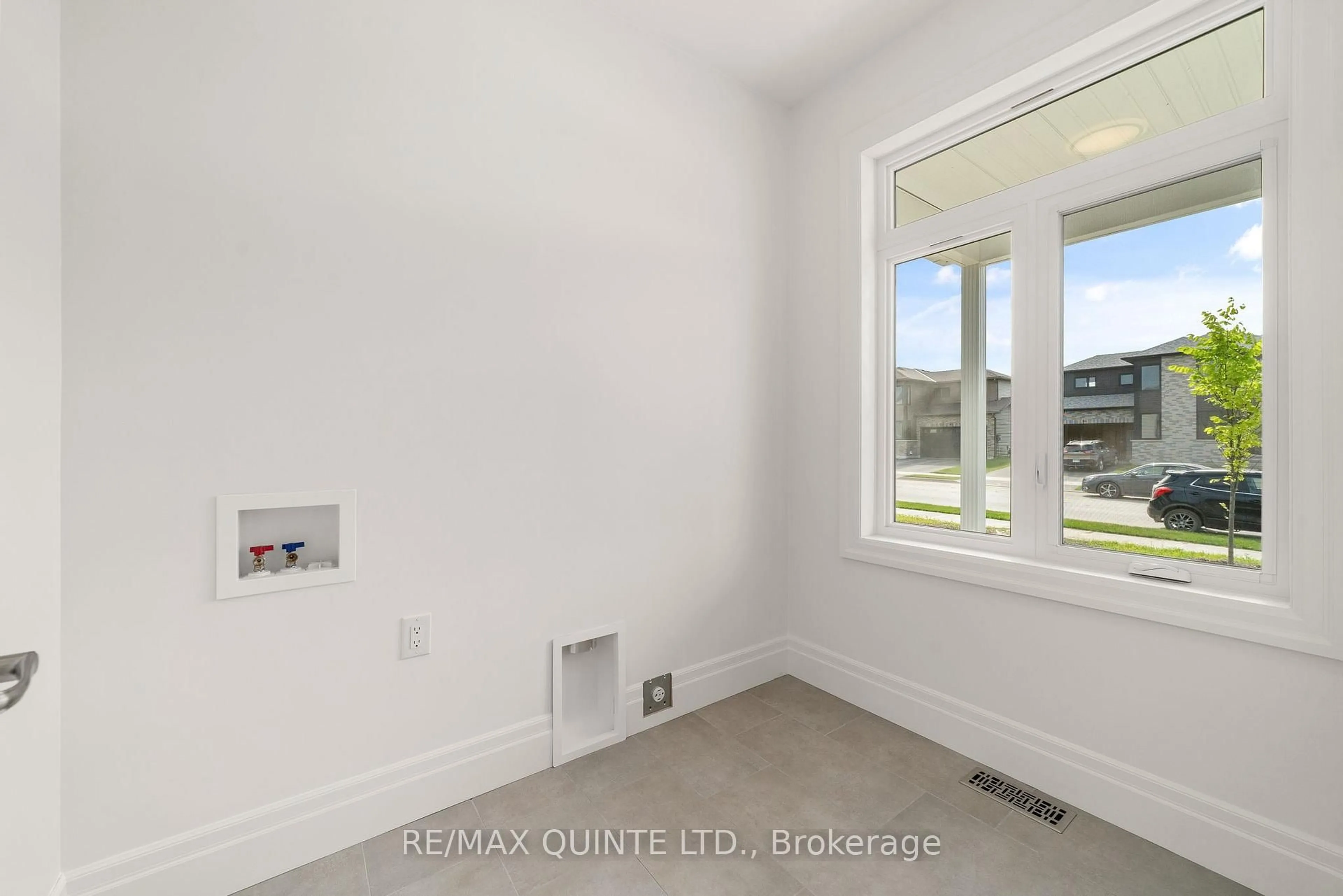 A pic of a room for 81 George Wright Blvd, Prince Edward County Ontario K0K 2T0