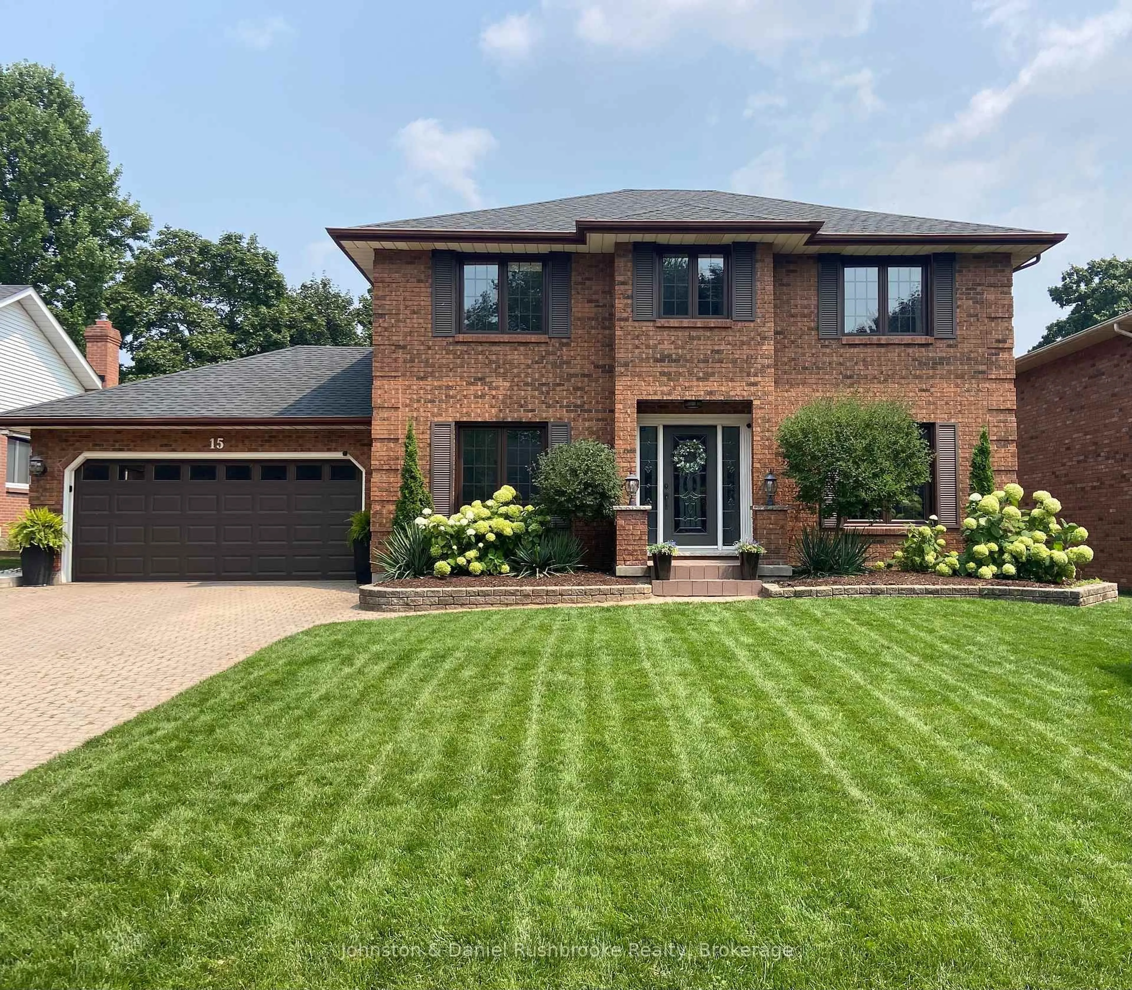 Home with brick exterior material, street for 15 Fern Gate, Pelham Ontario L0S 1E4