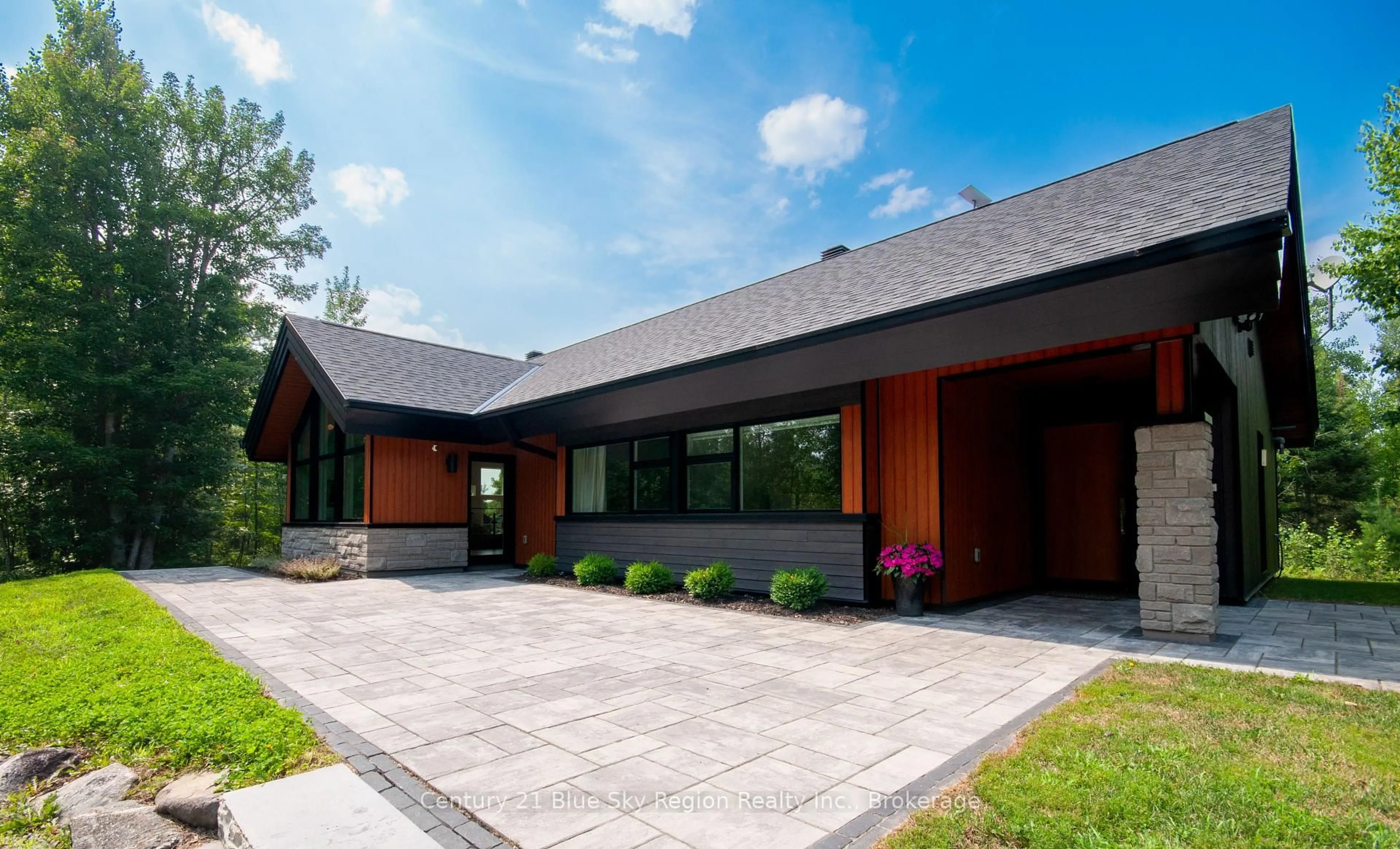 Home with brick exterior material, building for 413 Johnson Rd, East Ferris Ontario P0H 1K0