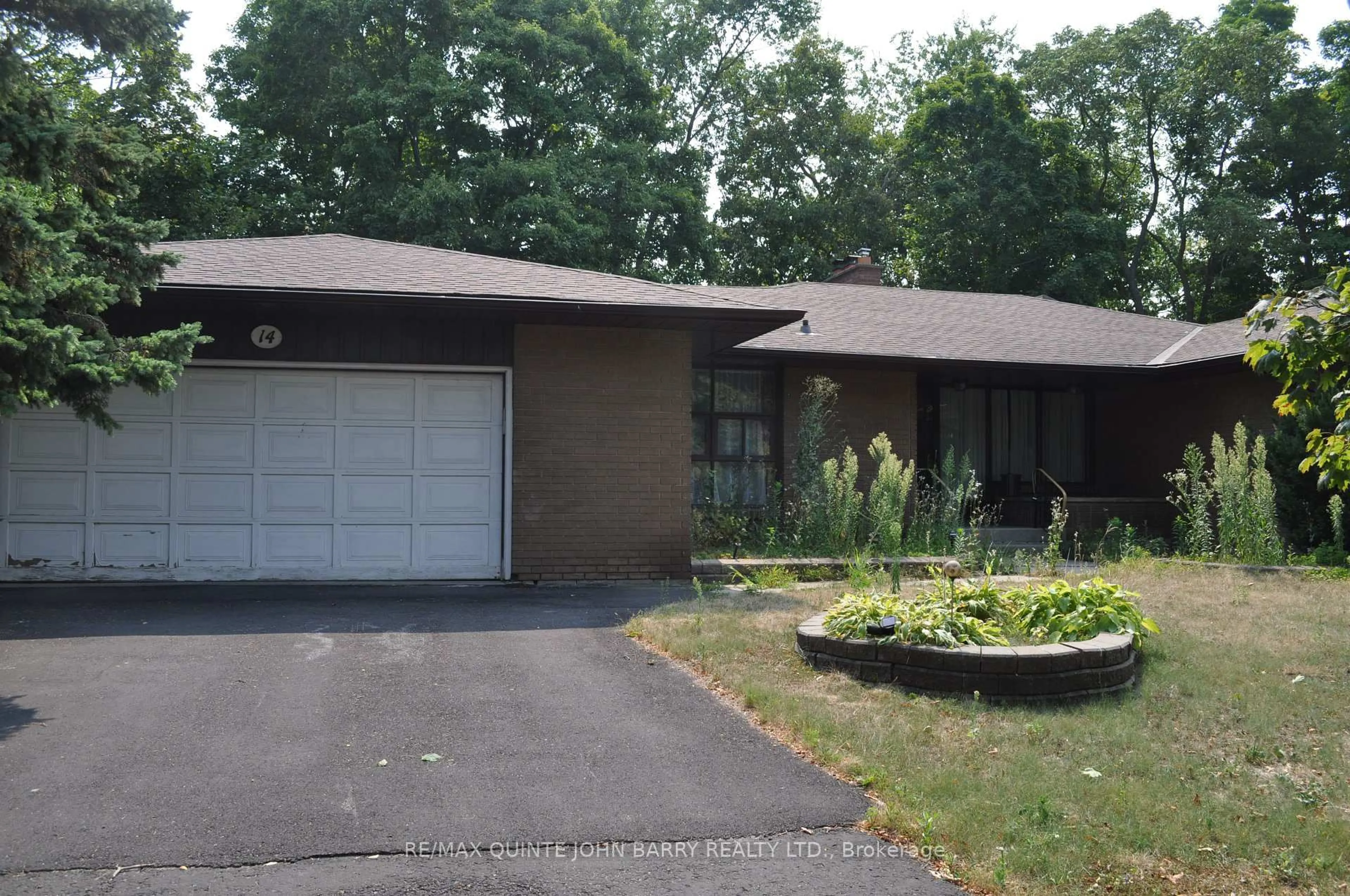 Unknown for 14 Parkview Hts, Quinte West Ontario K8V 5L7