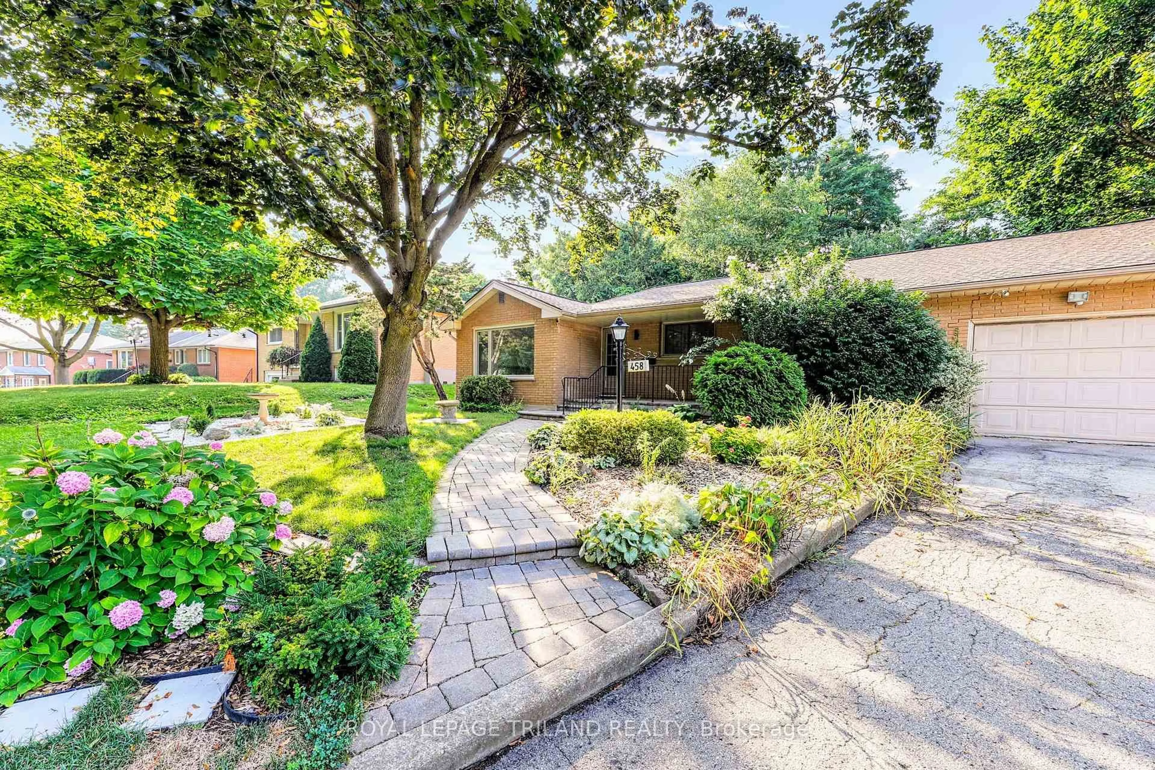 Home with brick exterior material, street for 458 Three Valleys Cres, London South Ontario N5Z 3E7