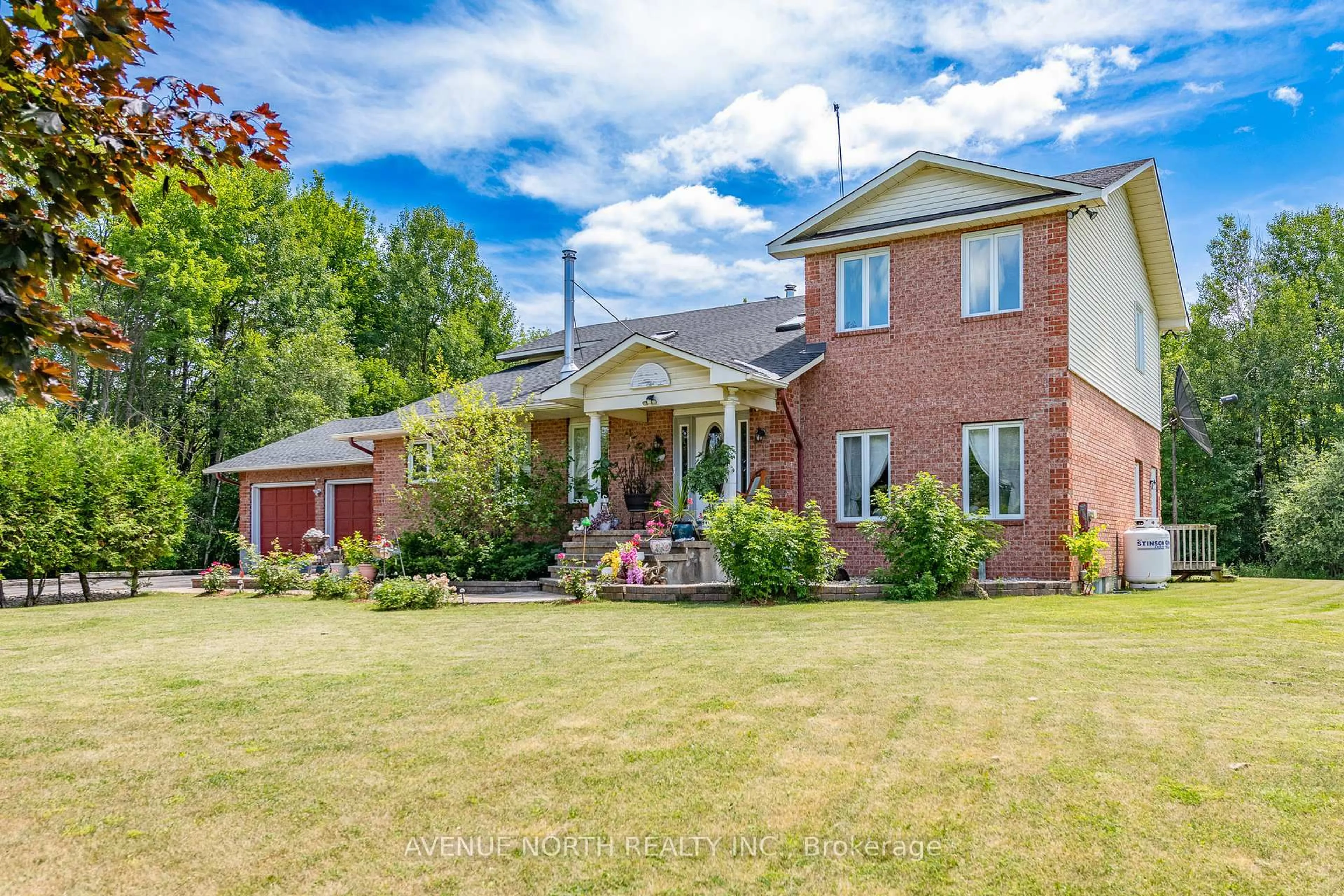 Home with brick exterior material, unknown for 2310 RUSSLAND Rd, Russell Ontario K0A 3H0