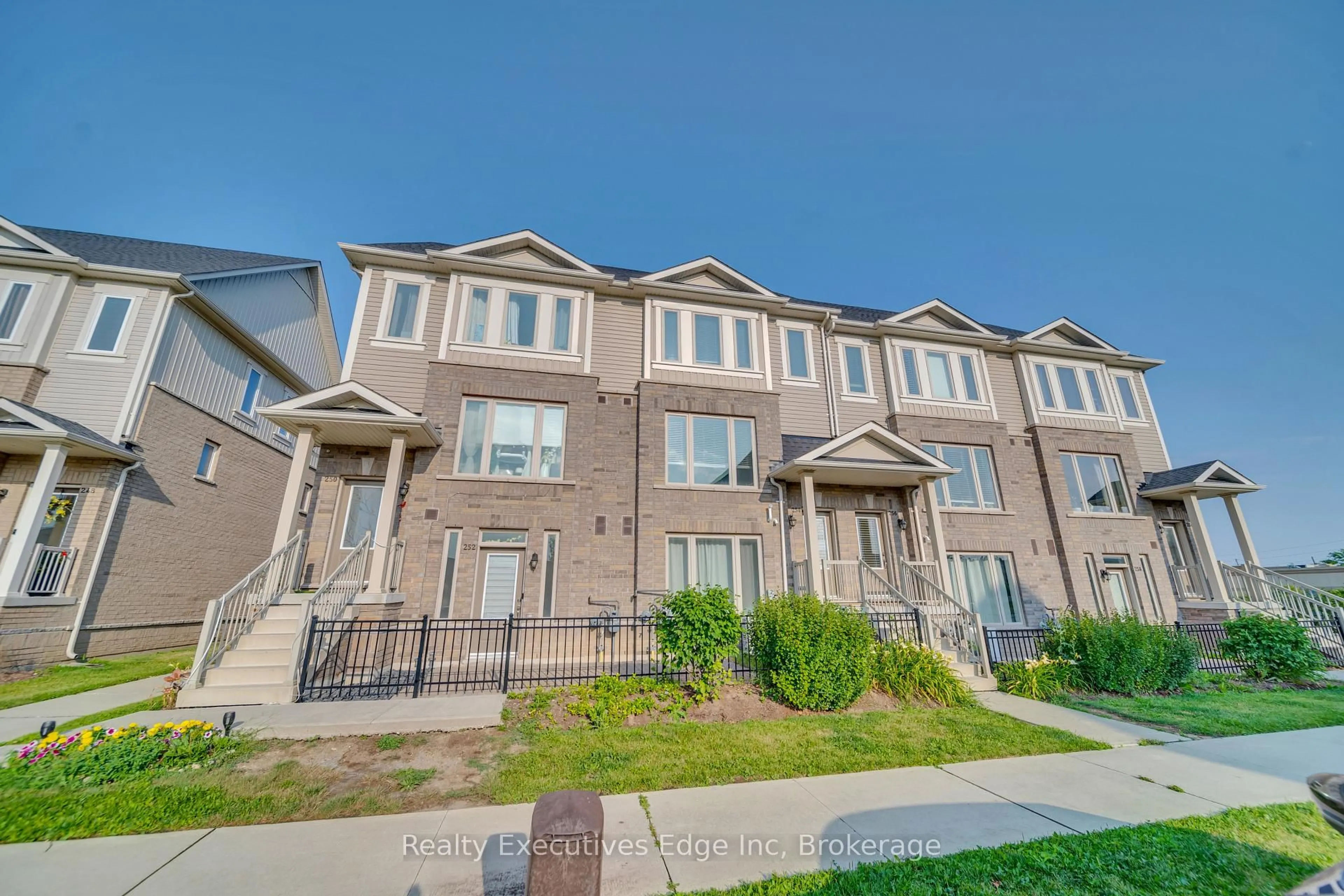 Unknown for 252 Law Dr #65, Guelph Ontario N1E 0P6