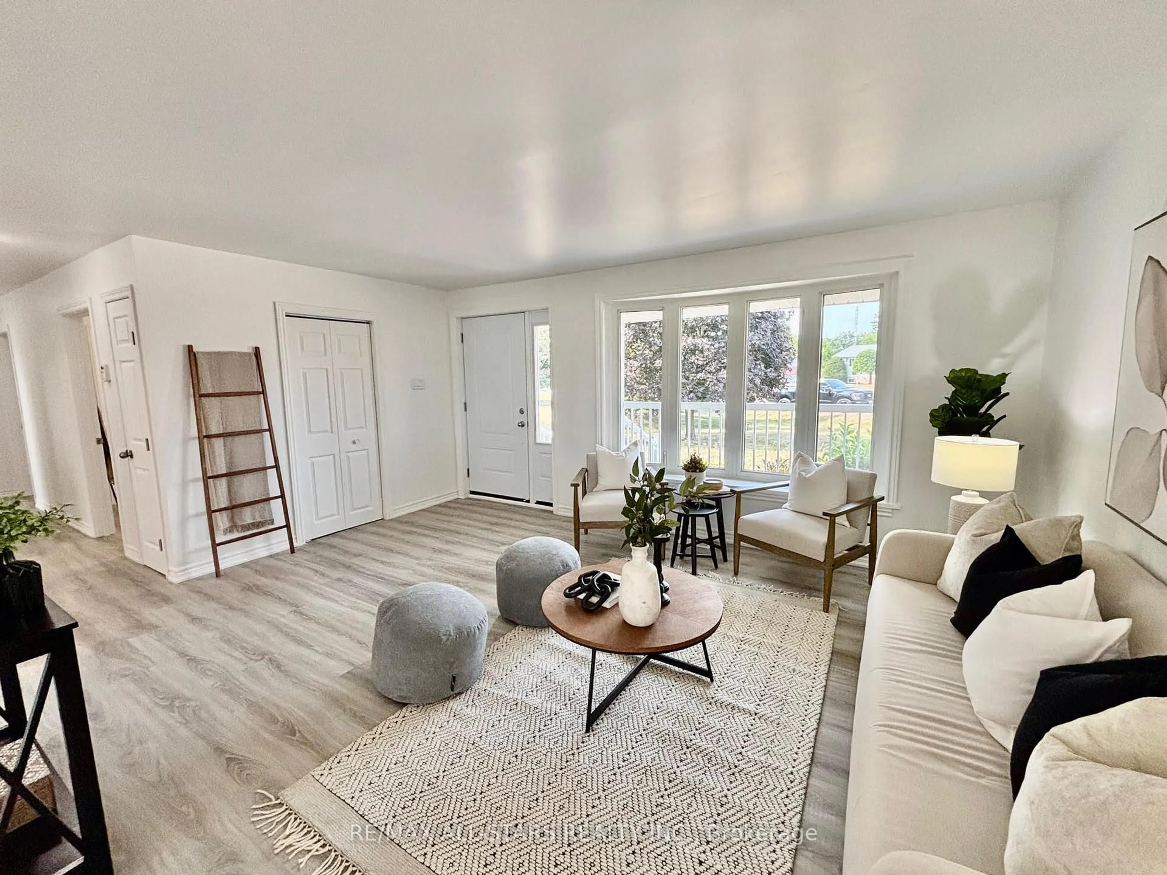 Living room with furniture, unknown for 23 Bruce St, Kawartha Lakes Ontario K0M 2M0