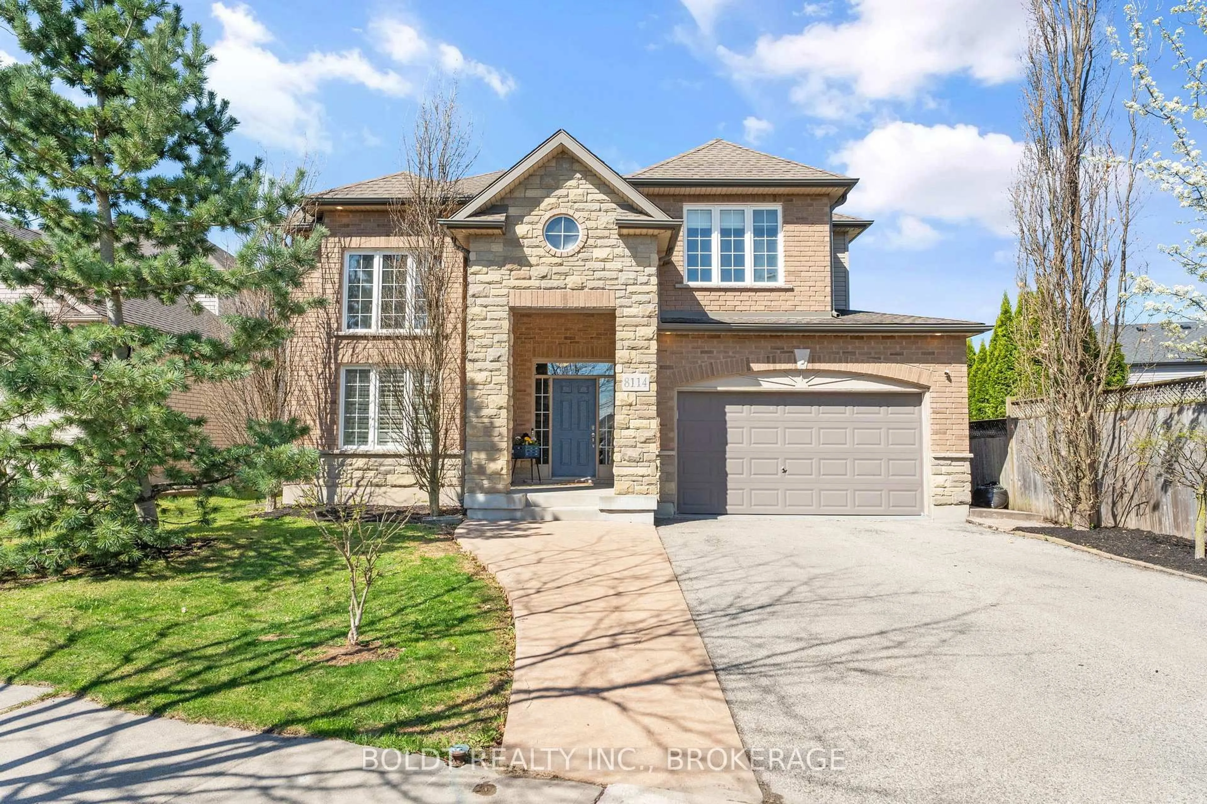 Home with brick exterior material, street for 8114 Windsong Dr, Niagara Falls Ontario L2H 3M4