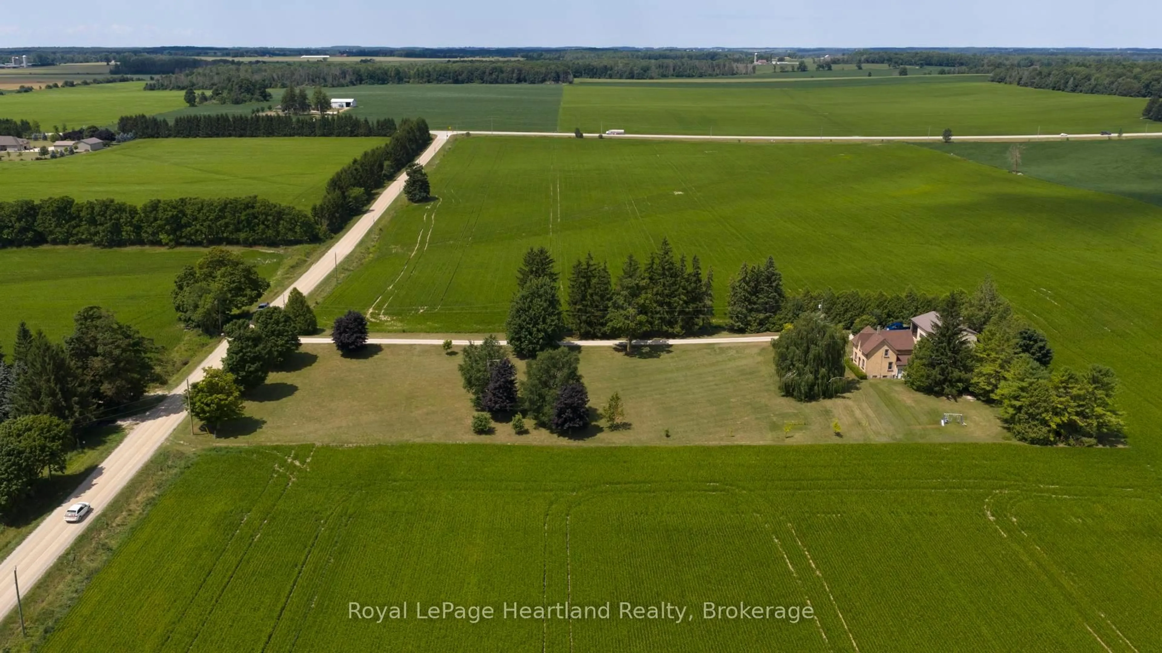 A pic from outside/outdoor area/front of a property/back of a property/a pic from drone, water/lake/river/ocean view for 40158 Cranbrook Rd, Morris Turnberry Ontario N0G 1H0
