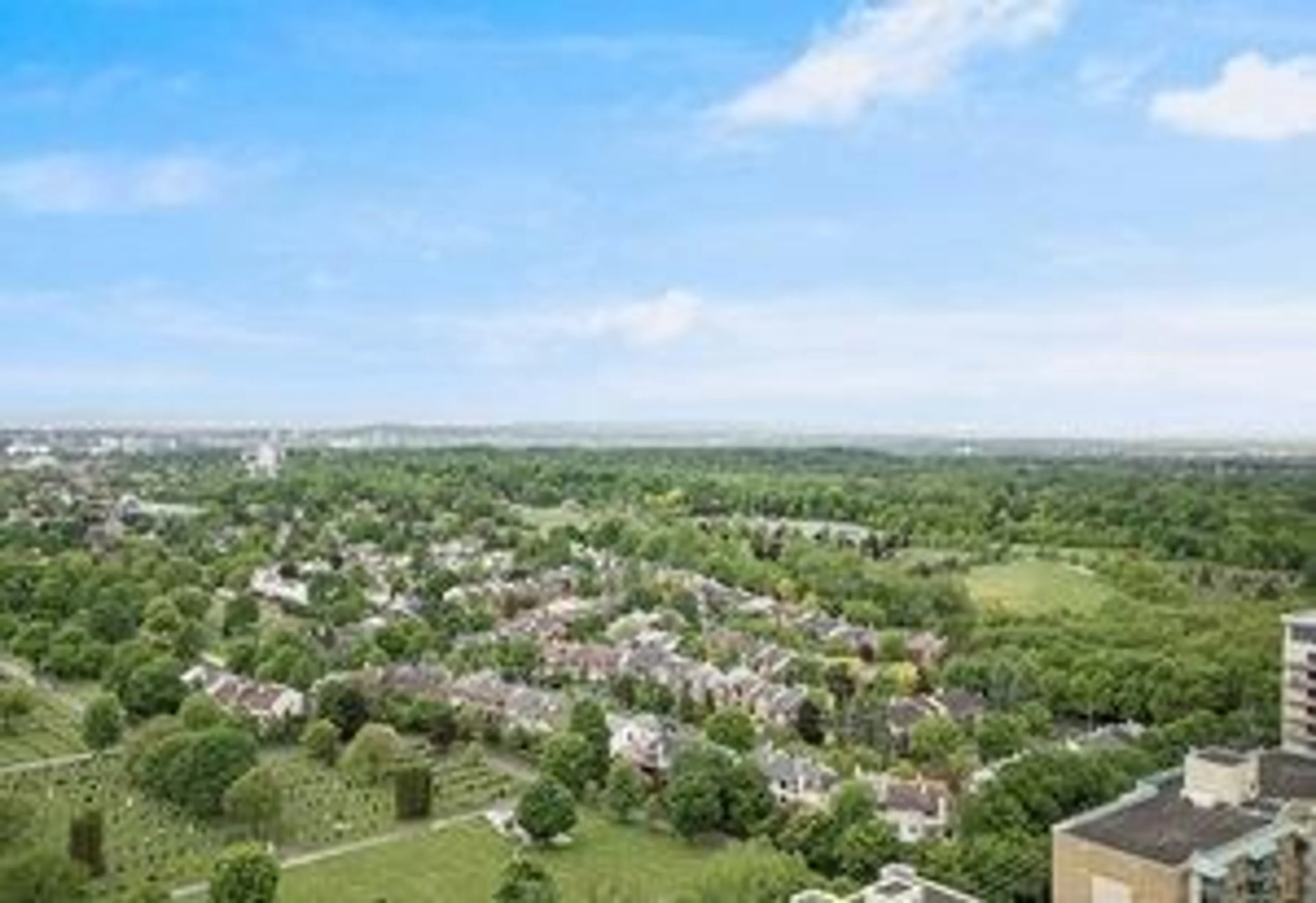 A pic from outside/outdoor area/front of a property/back of a property/a pic from drone, city buildings view from balcony for 515 St Laurent Blvd #2408, Ottawa Ontario K1K 3X5