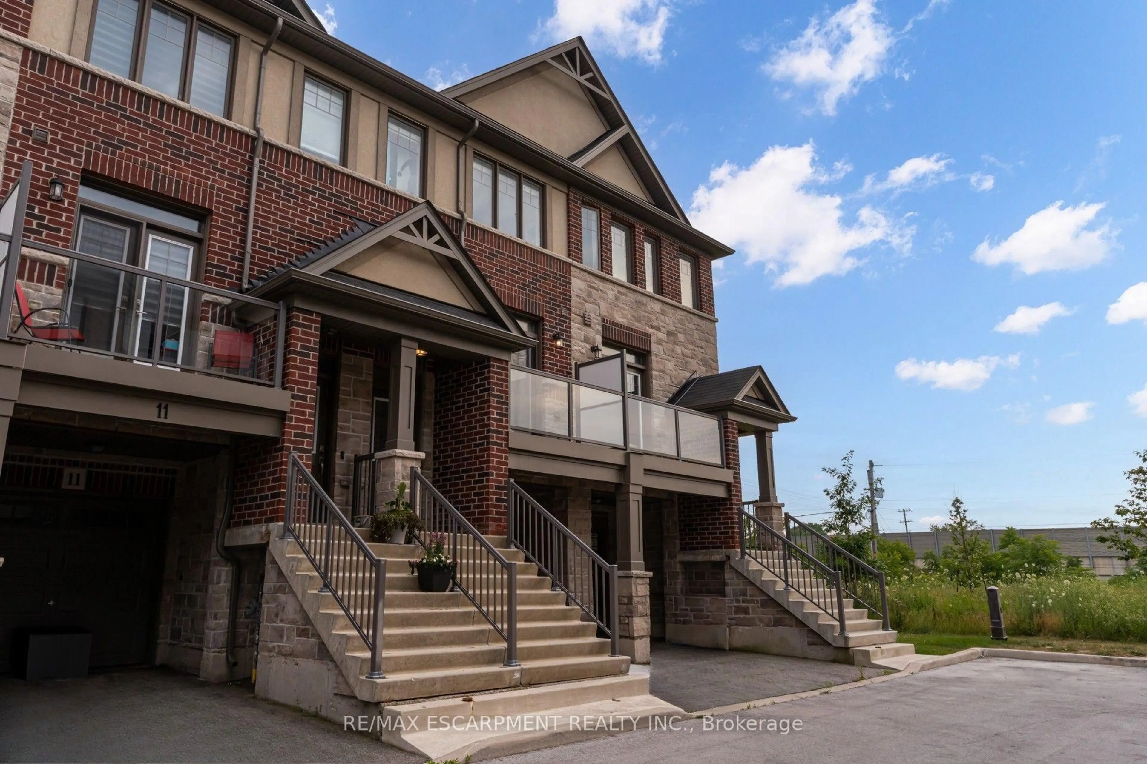 Unknown for 13 Pringle Lane, Hamilton Ontario L9G 0H2