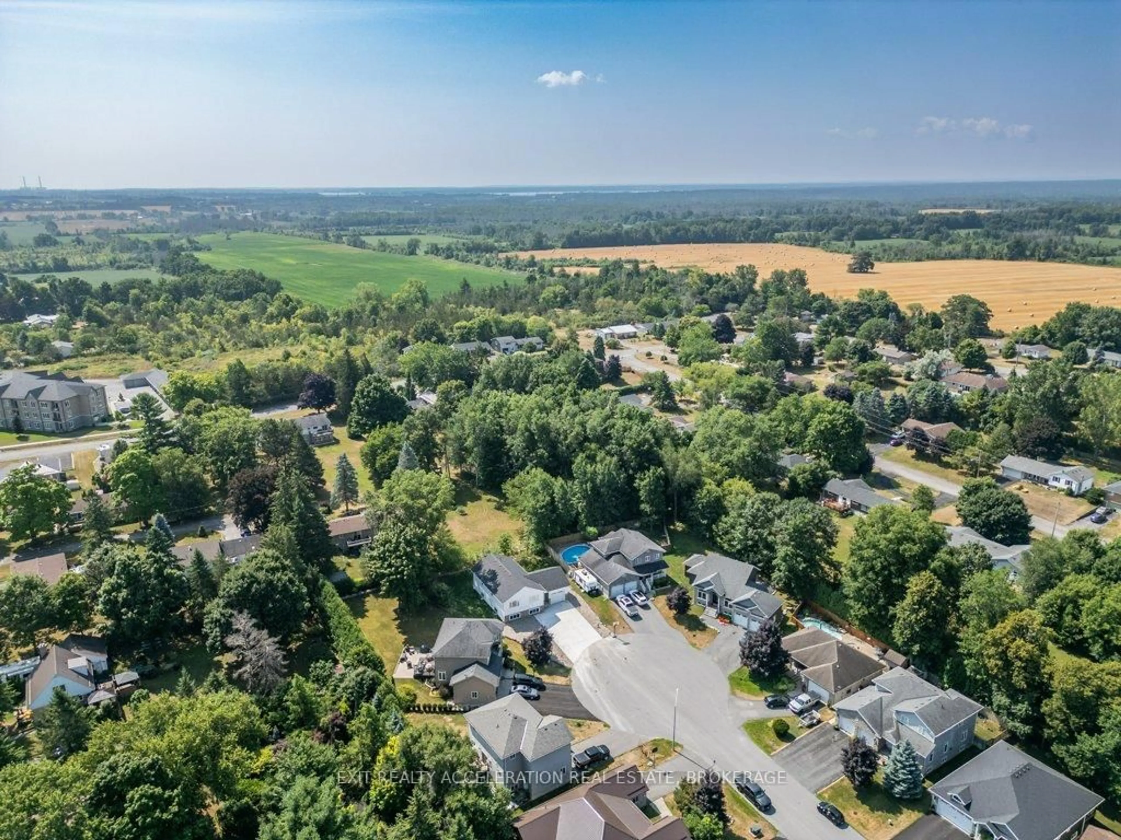 A pic from outside/outdoor area/front of a property/back of a property/a pic from drone, unknown for 95 McCabe St, Greater Napanee Ontario K7R 3C8