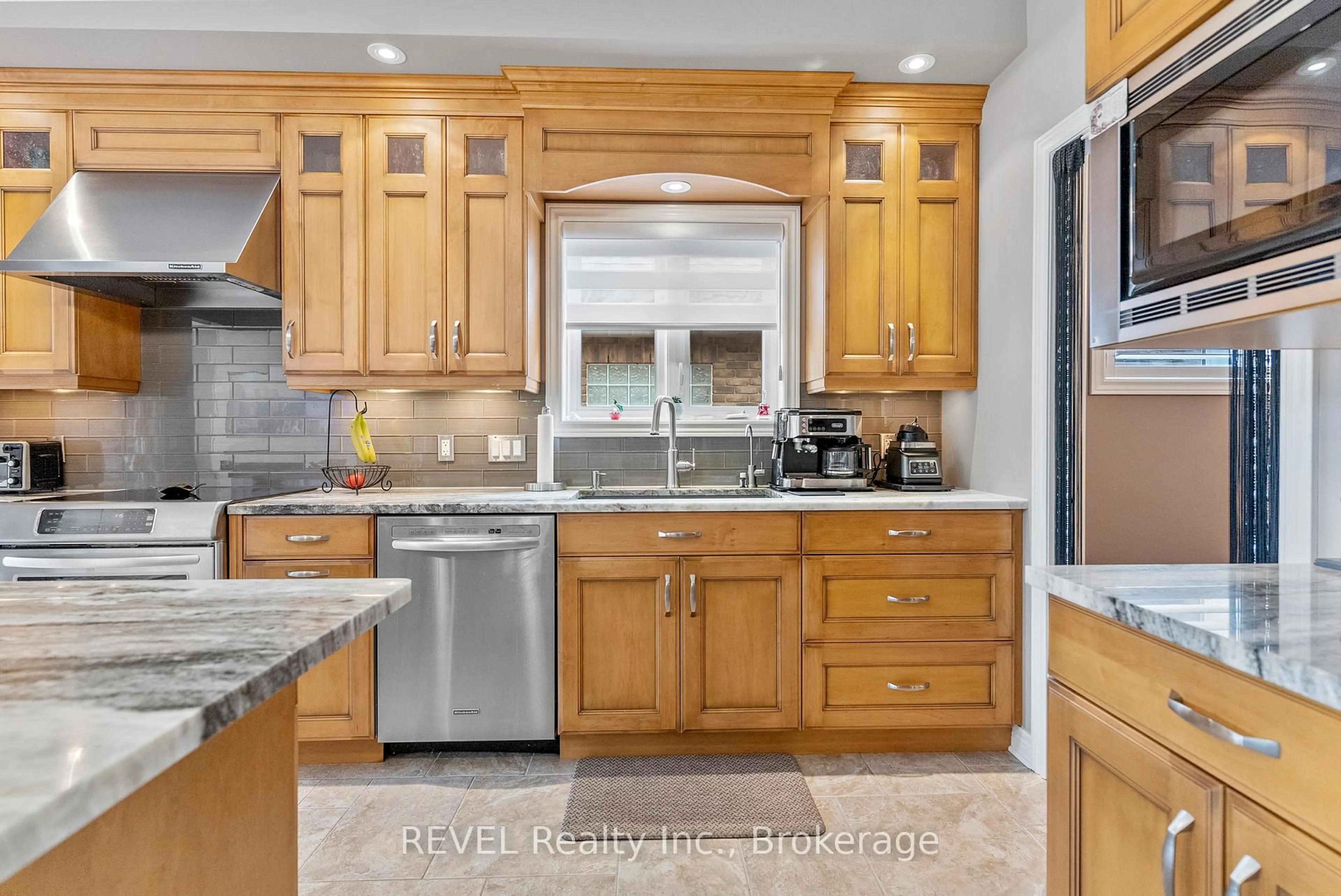Unknown for 4 TULIP TREE Rd, Niagara-on-the-Lake Ontario L0S 1J0