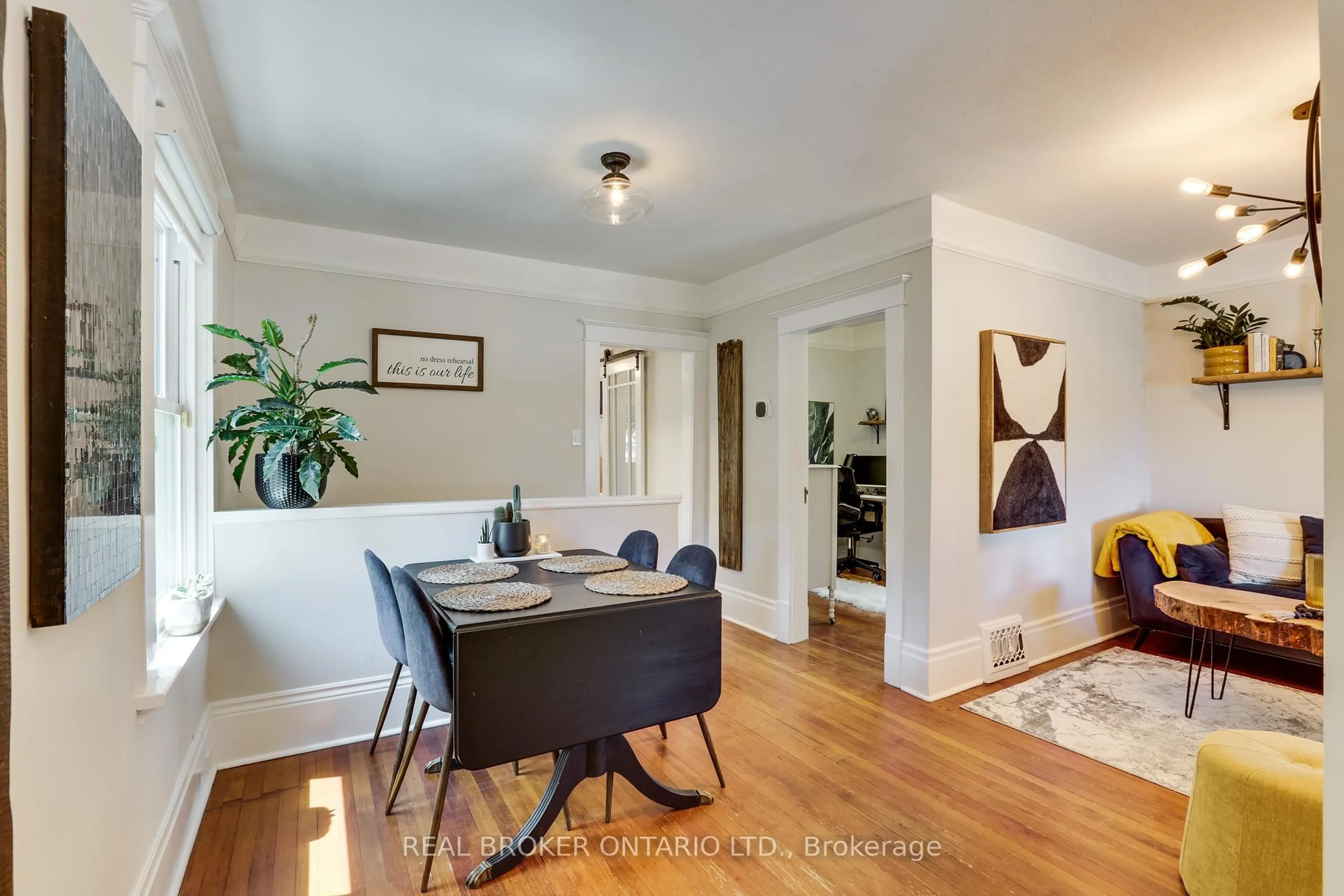 Living room with furniture, wood/laminate floor for 463 Burbrook Pl, London East Ontario N5W 4B5