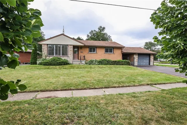 5750 Hodgson Ave, Niagara Falls 2