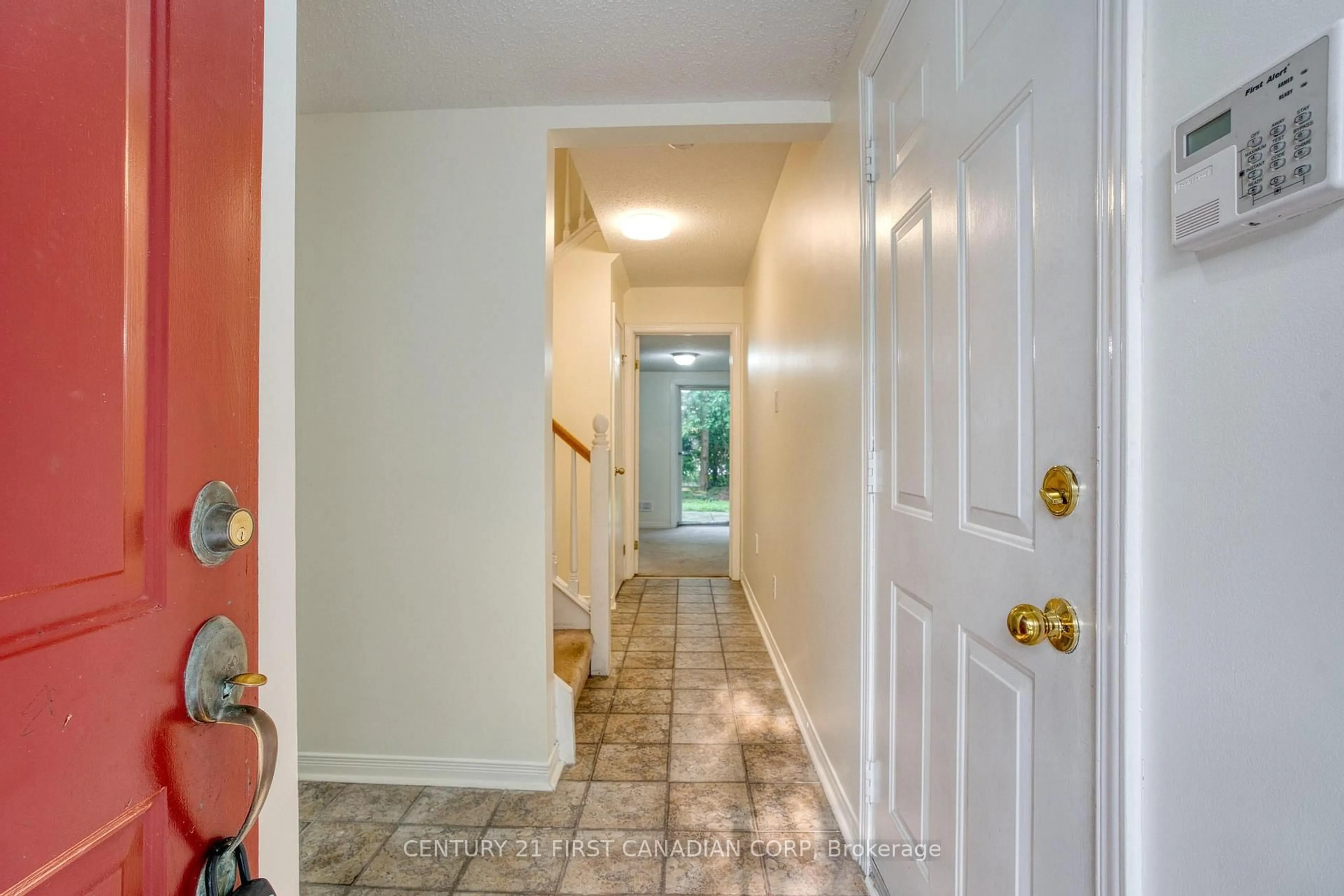 Indoor foyer for 9 AILSA Pl #89, London South Ontario N5Z 4Z6