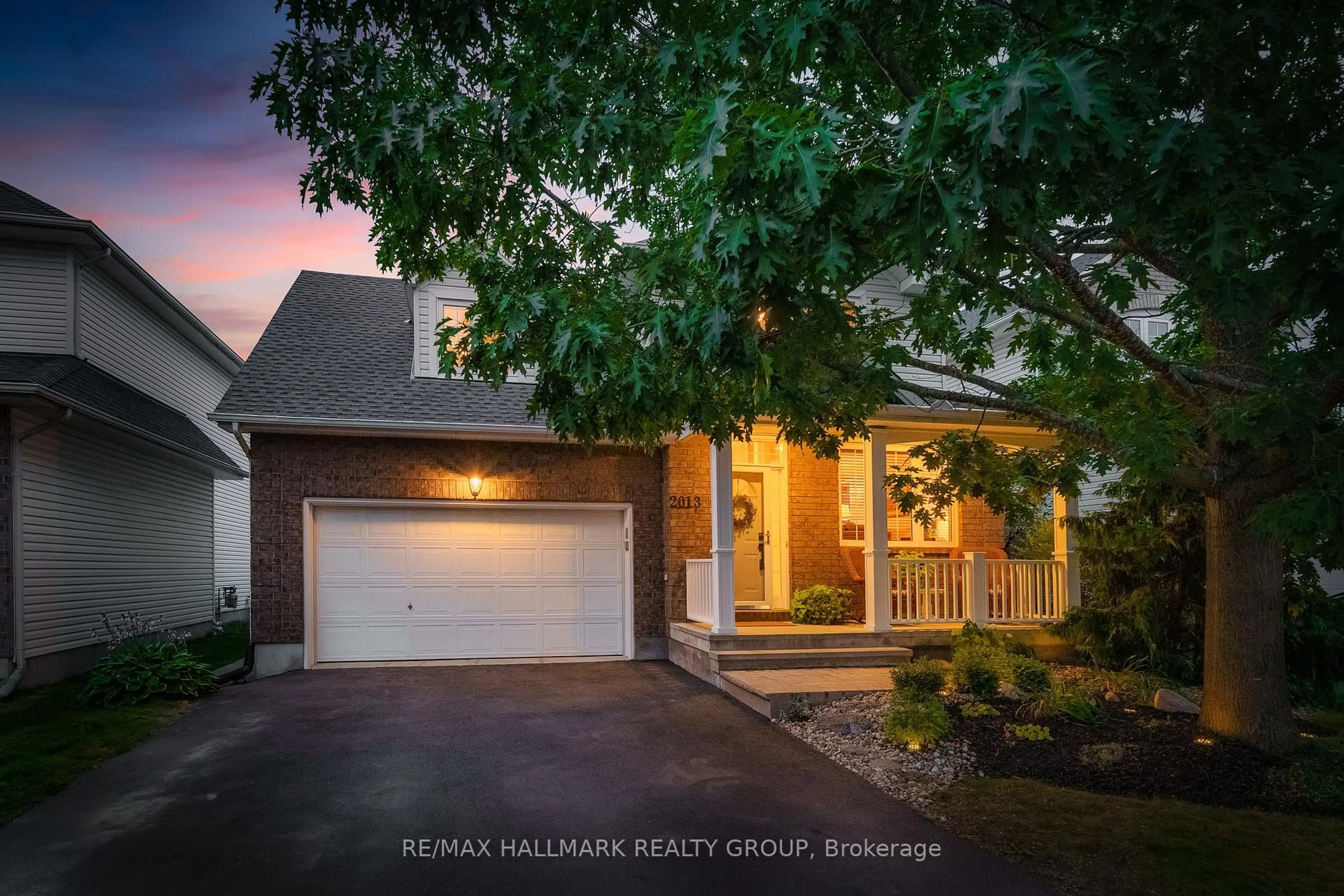 Unknown for 2013 Calico Cres, Ottawa Ontario K4A 4L7