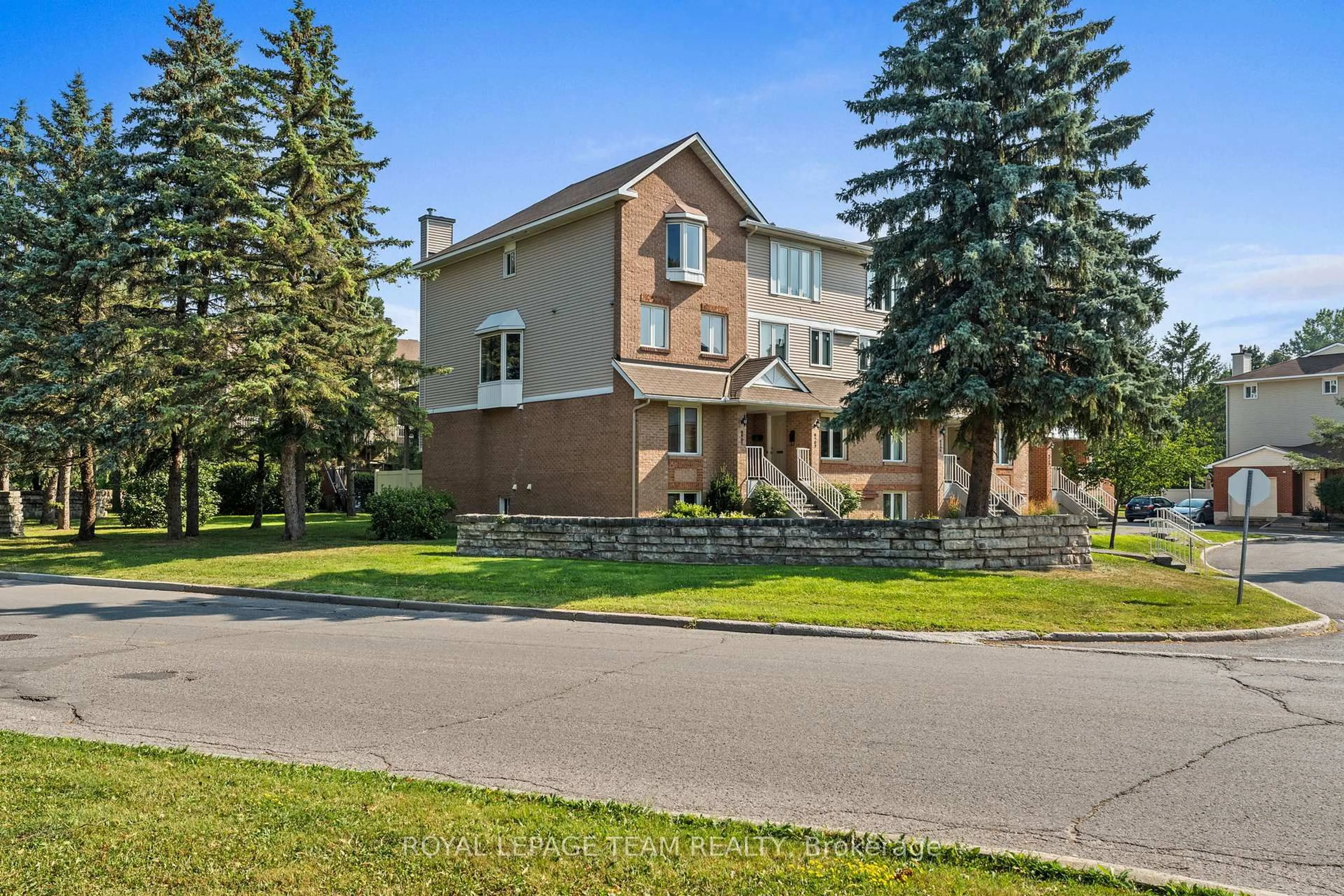 Home with brick exterior material, street for 6501 Bilberry Dr #B, Ottawa Ontario K1C 4N4