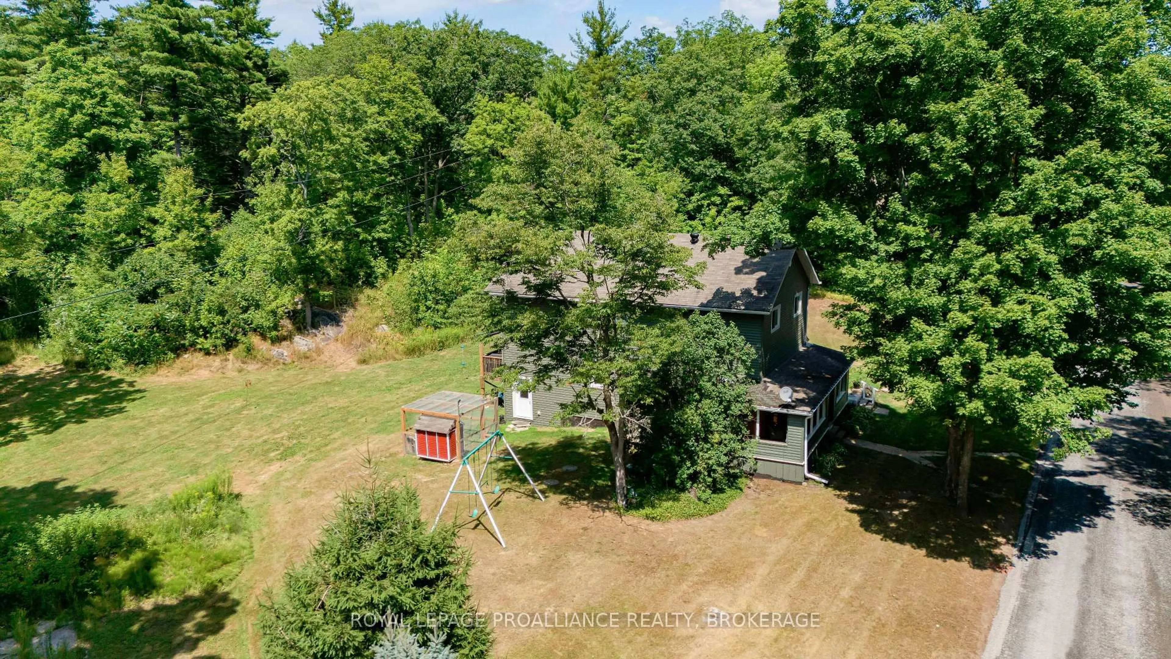 A pic from outside/outdoor area/front of a property/back of a property/a pic from drone, unknown for 6507 Craig Rd, Verona Ontario K0H 2W0