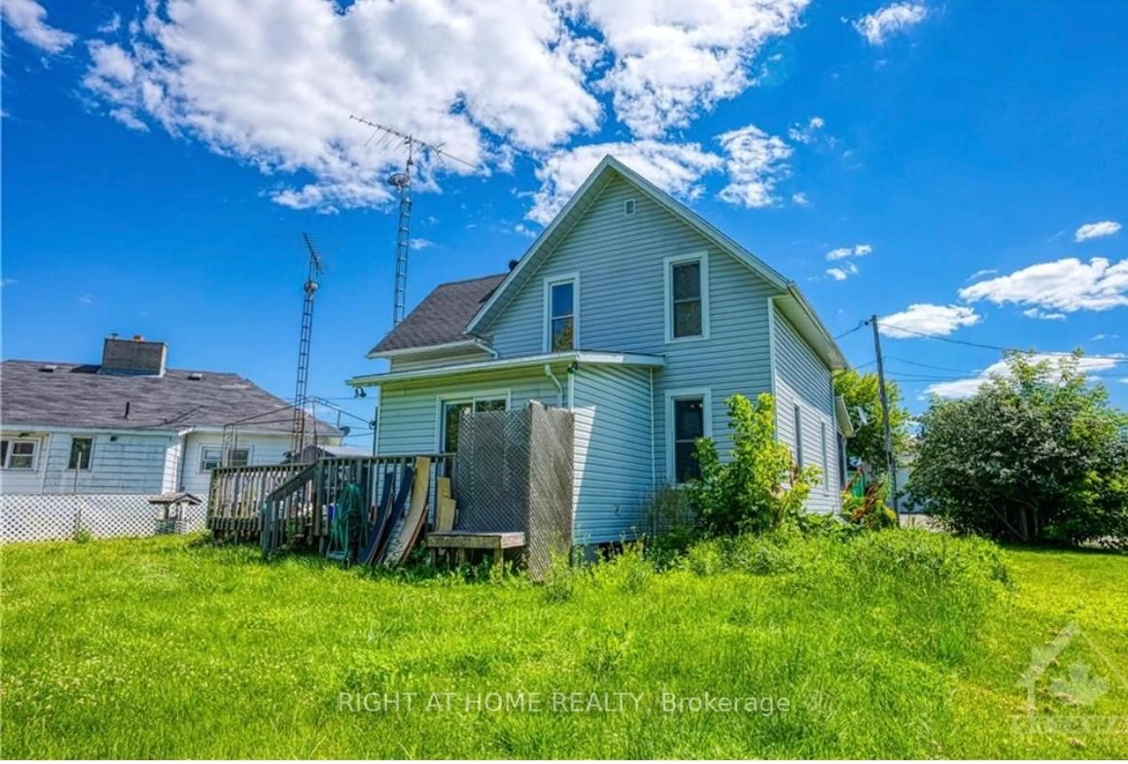 Unknown for 12 Circle Dr, Rideau Lakes Ontario K0G 1E0