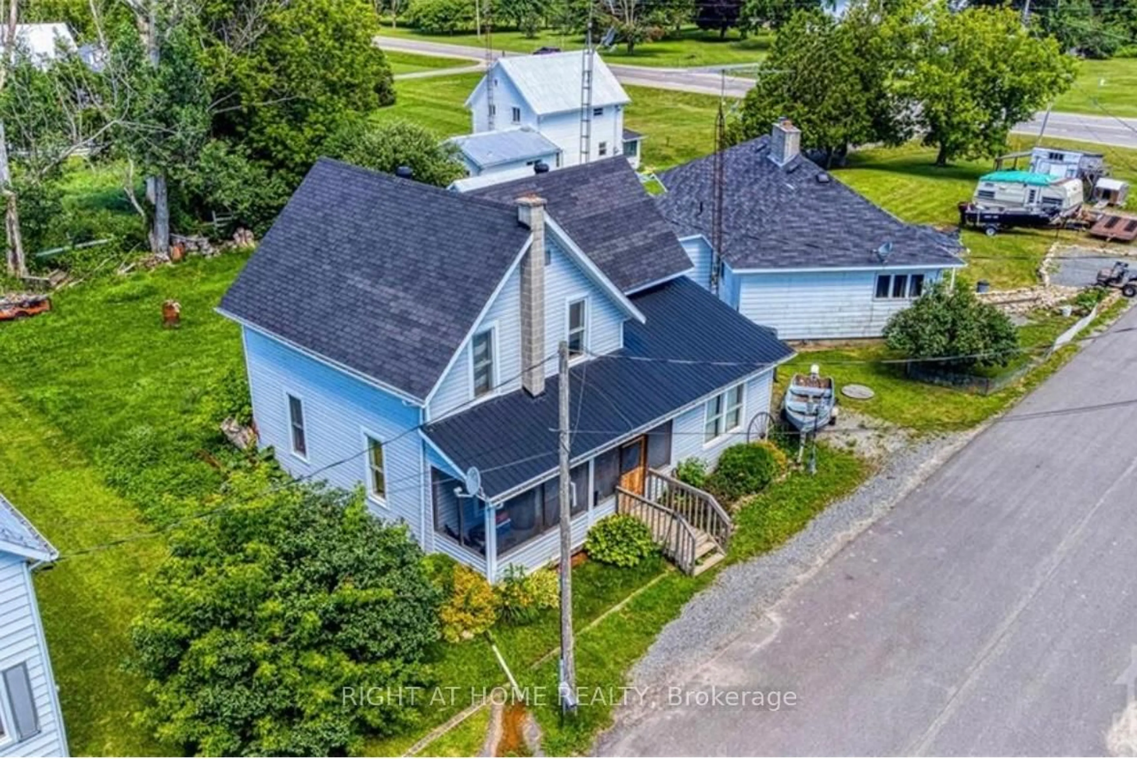 A pic from outside/outdoor area/front of a property/back of a property/a pic from drone, unknown for 12 Circle Dr, Rideau Lakes Ontario K0G 1E0