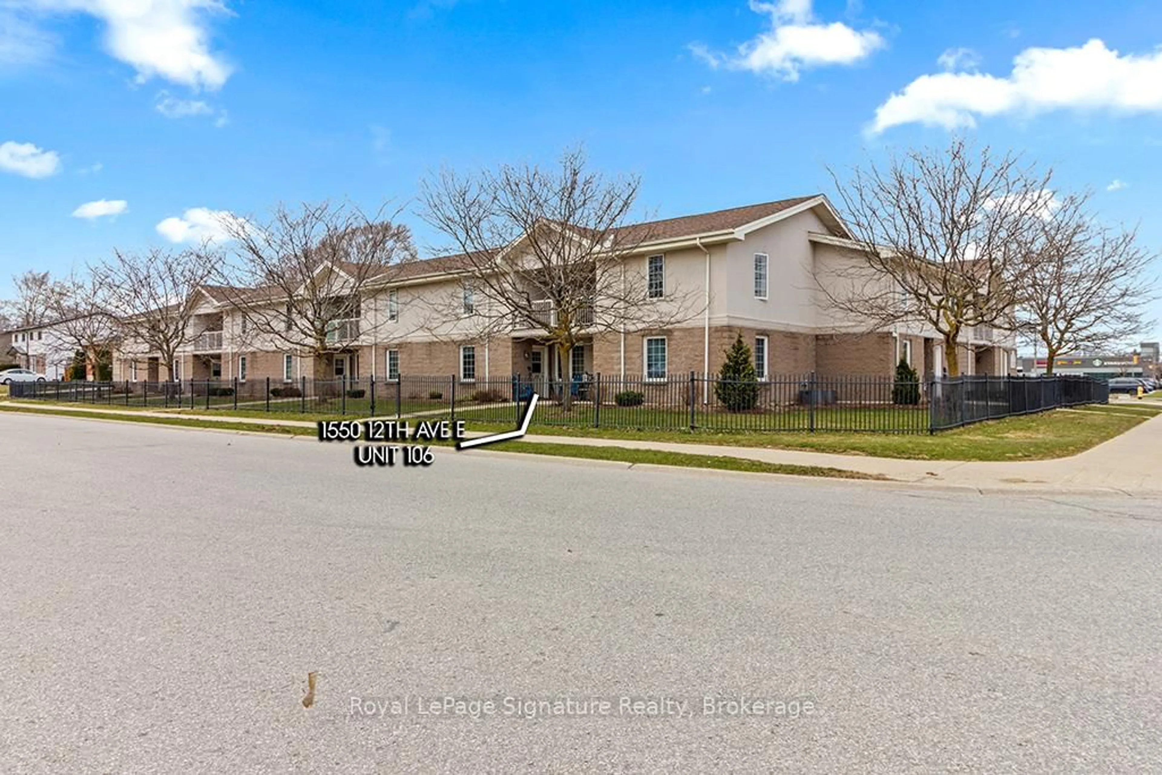 Unknown for 1550 12th Ave #106, Owen Sound Ontario N4K 6Z3