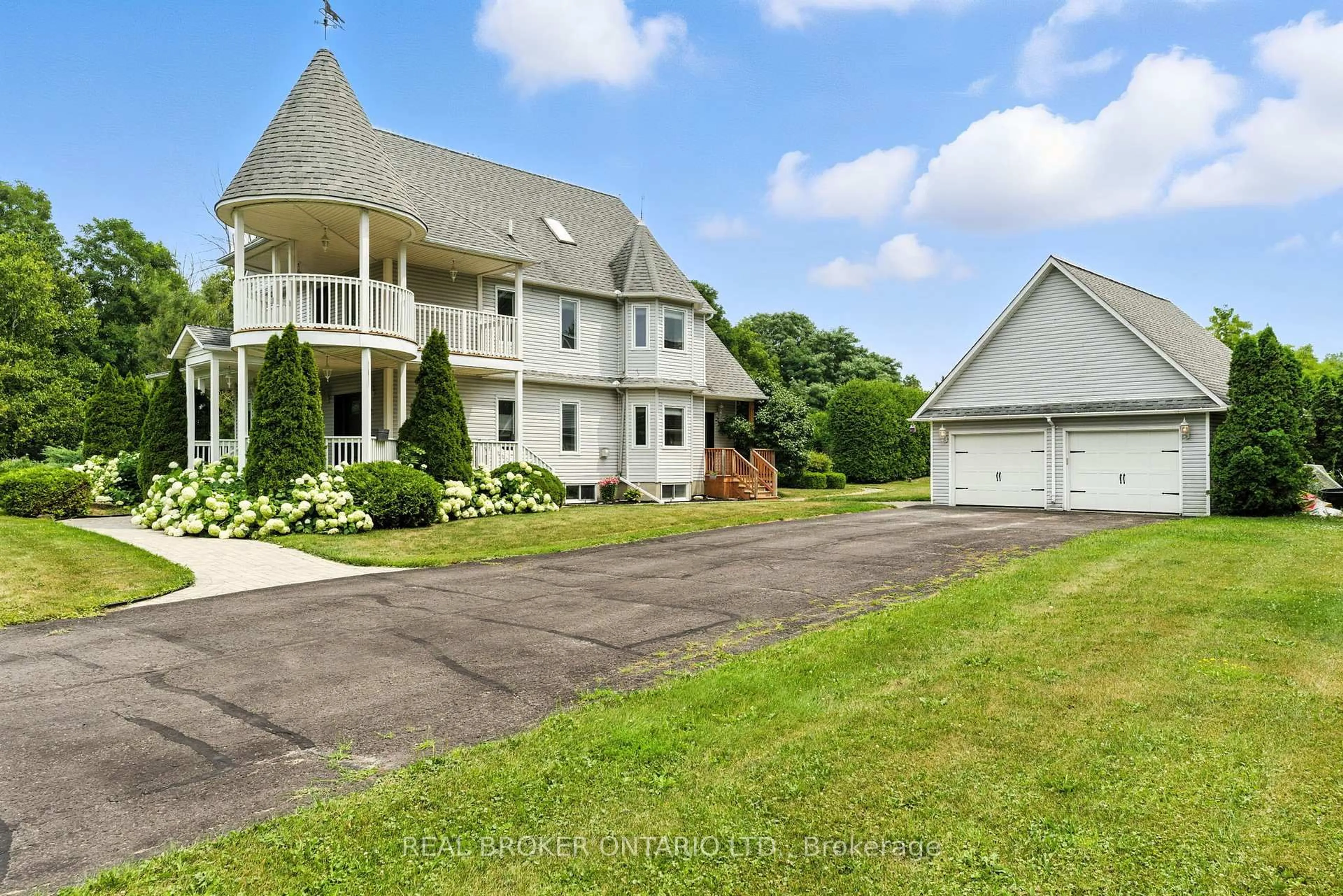 A pic from outside/outdoor area/front of a property/back of a property/a pic from drone, street for 2410 Concession Rd, North Grenville Ontario K0G 1J0