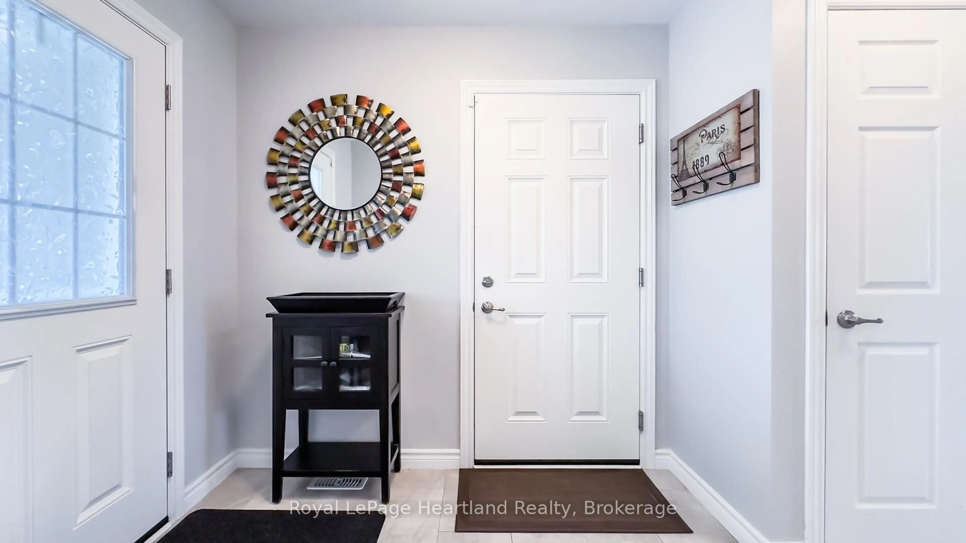 Indoor entryway for 94 Lake Breeze Dr, Ashfield-Colborne-Wawanosh Ontario N7A 0B9