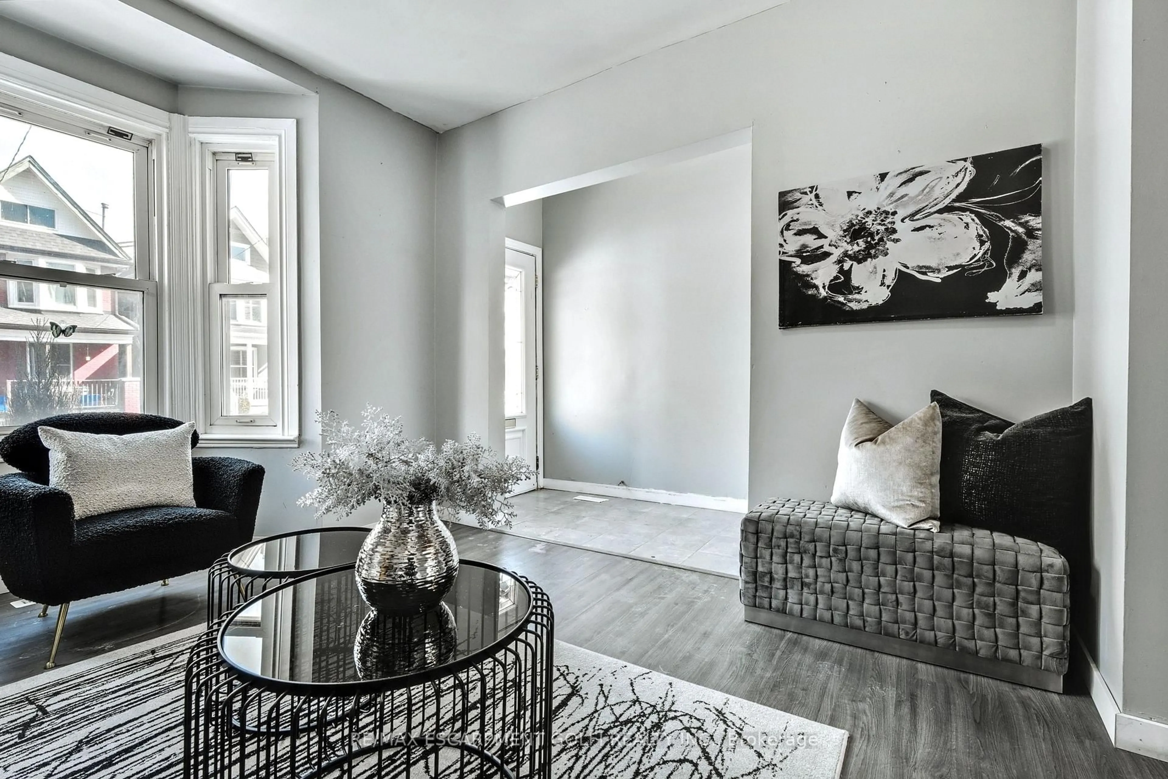 Living room with furniture, unknown for 381 Herkimer St, Hamilton Ontario L8P 2J2