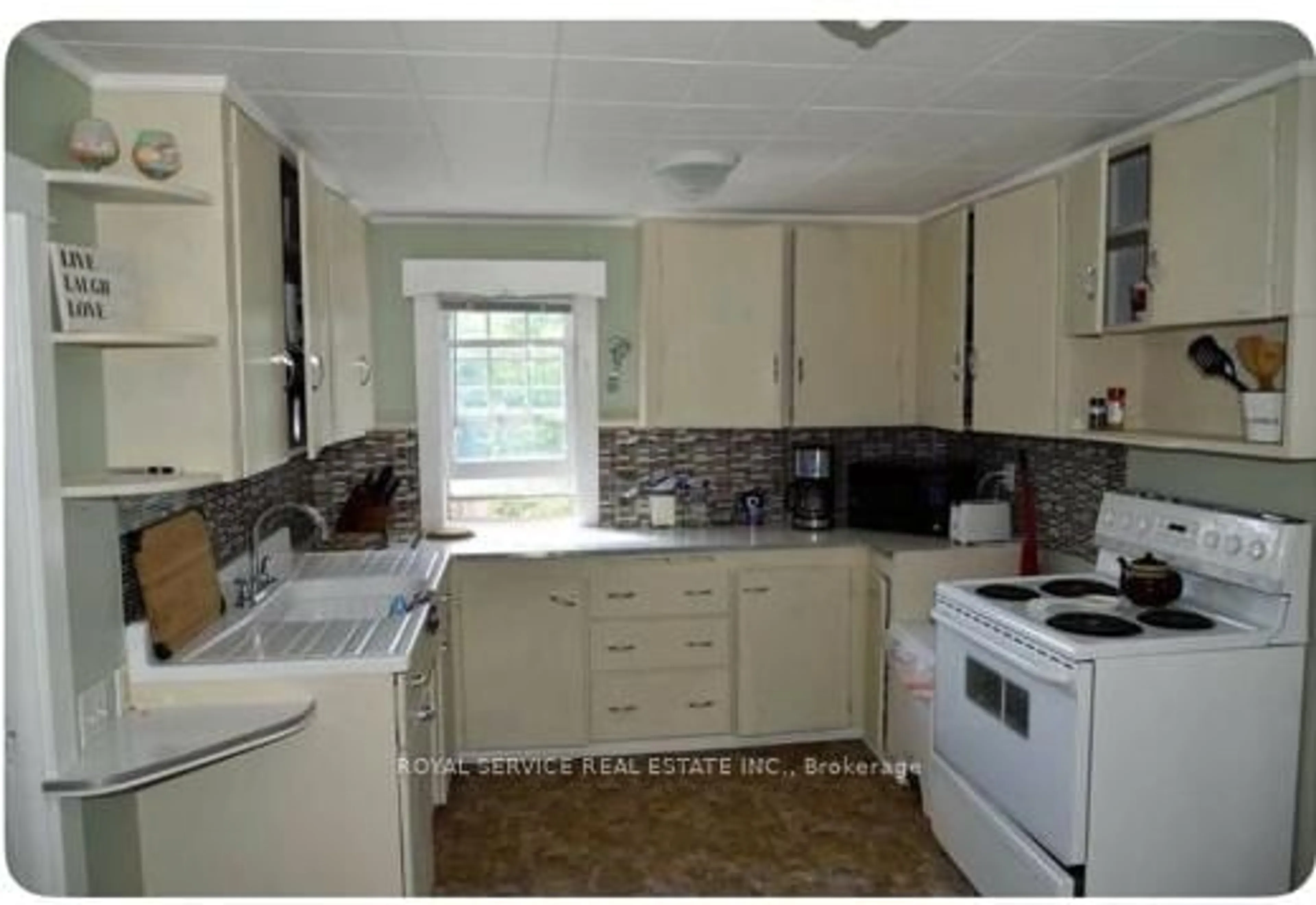 Standard kitchen, unknown for 5418 Lakeshore Dr, Hamilton Township Ontario K0K 2H0