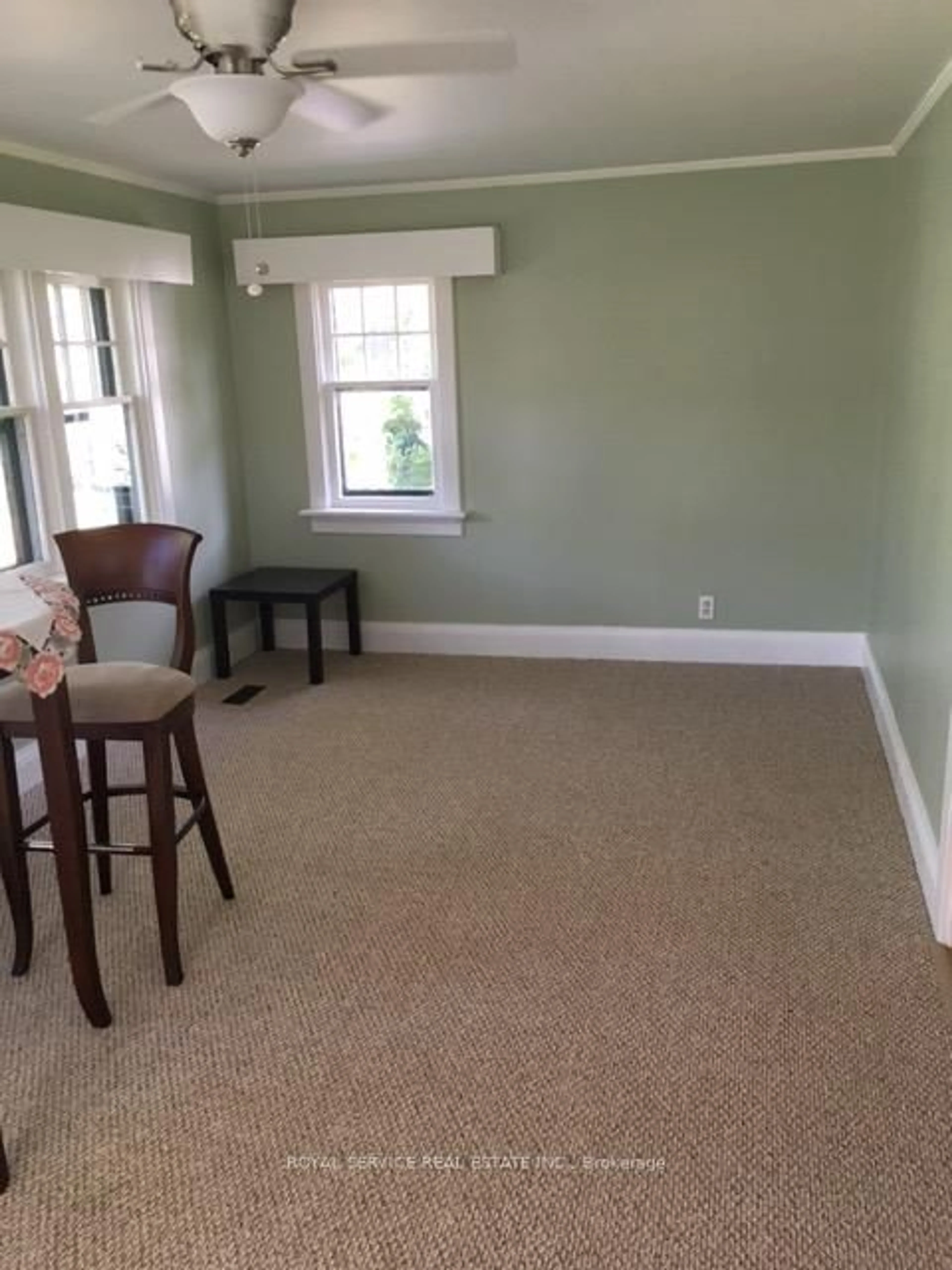 A pic of a room for 5418 Lakeshore Dr, Hamilton Township Ontario K0K 2H0