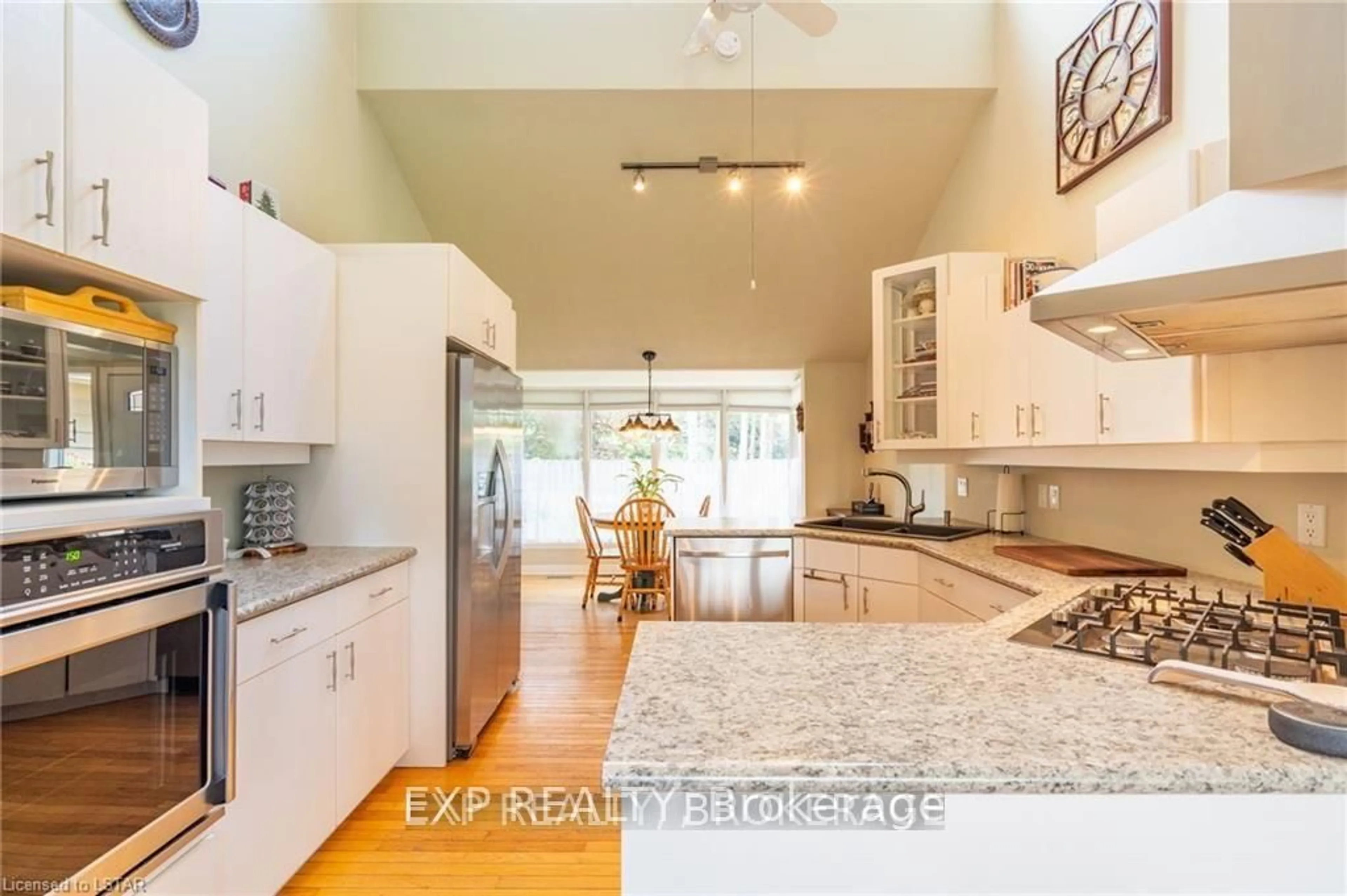 Open concept kitchen, ceramic/tile floor for 9680 Plank Rd, Bayham Ontario N0J 1H0
