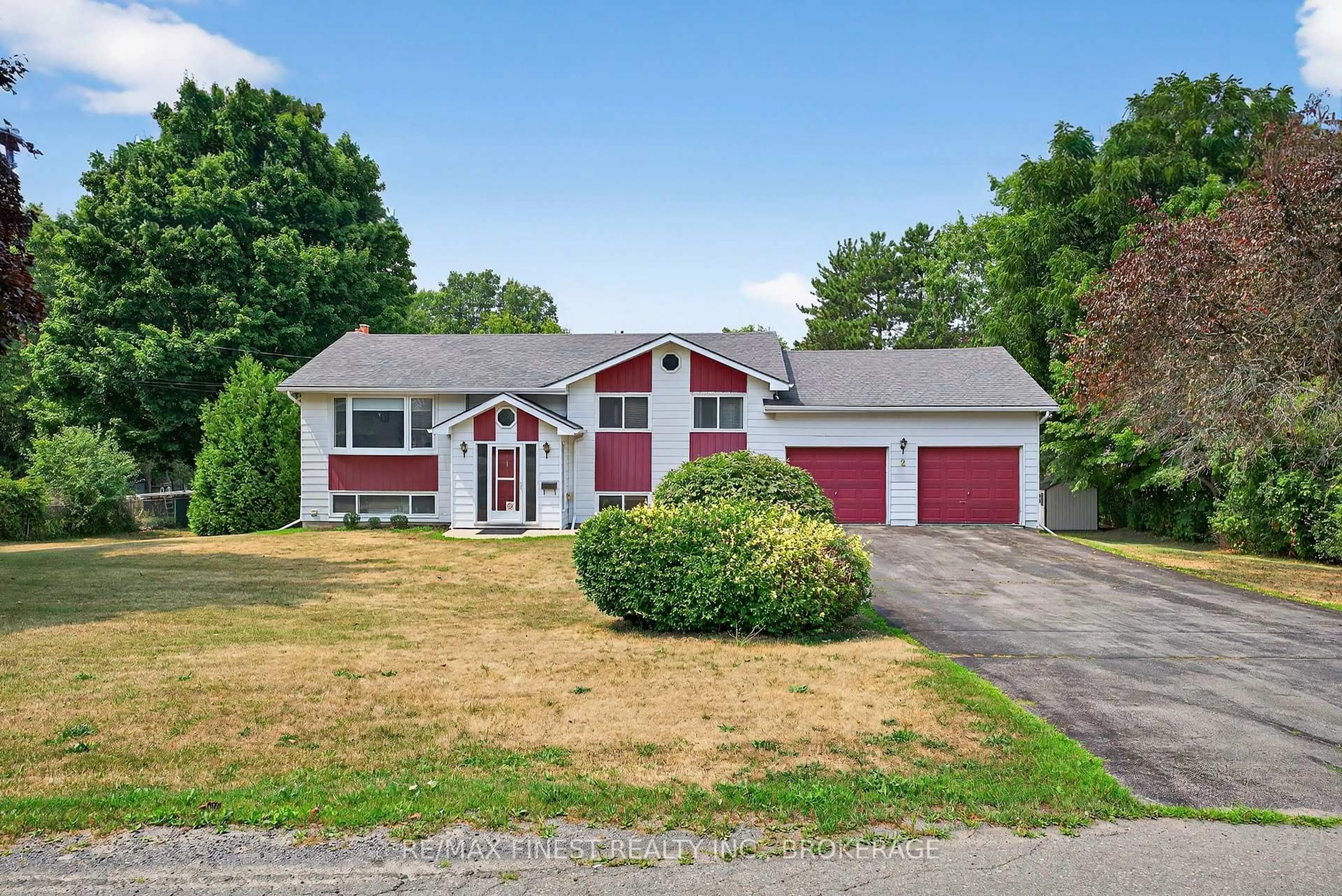 Home with vinyl exterior material, street for 2 James St, Greater Napanee Ontario K7R 3E8