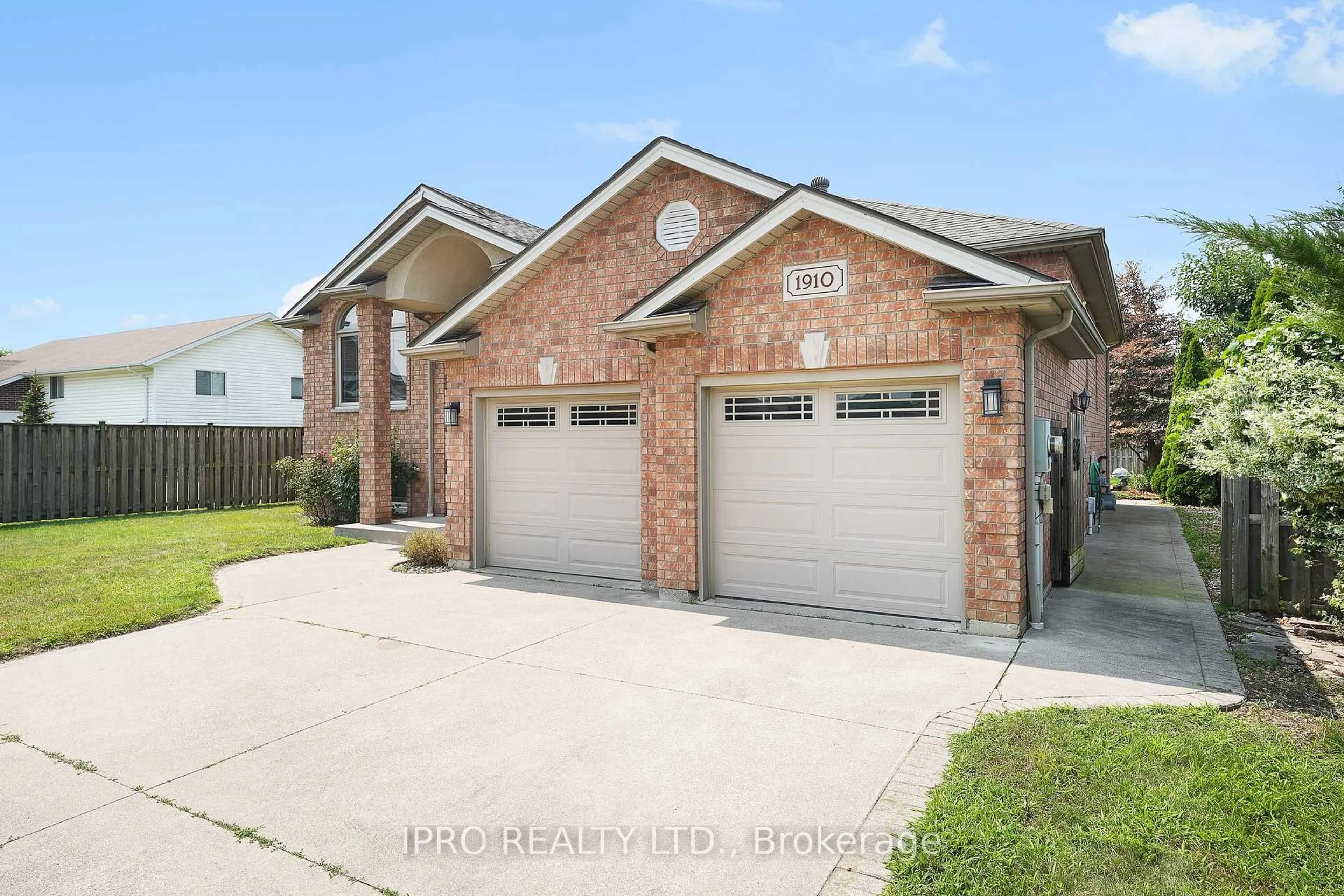 Home with brick exterior material, street for 1910 Michigan Ave, LaSalle Ontario N9J 3S5