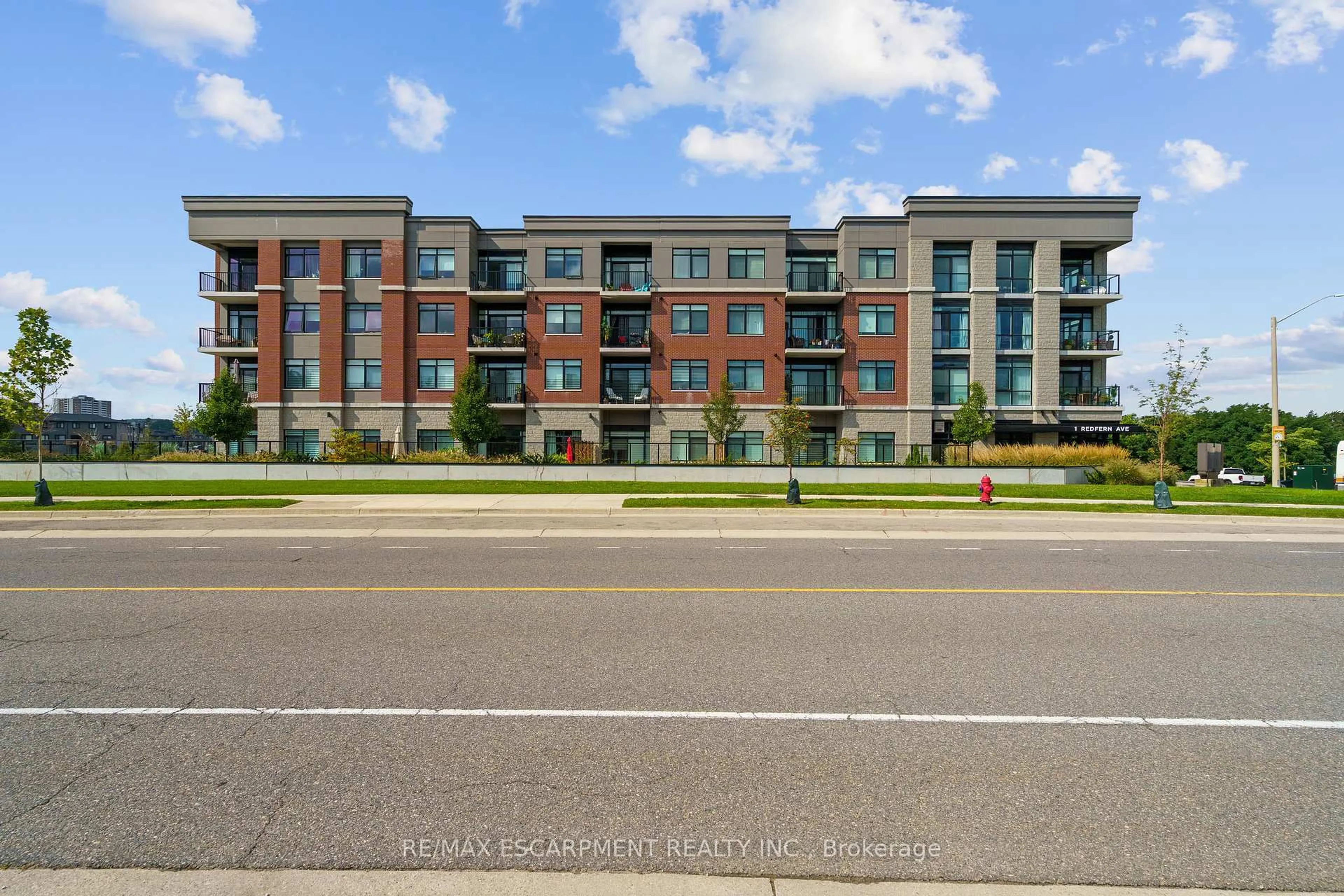 Unknown for 1 Redfern Ave #127, Hamilton Ontario L9C 7S6
