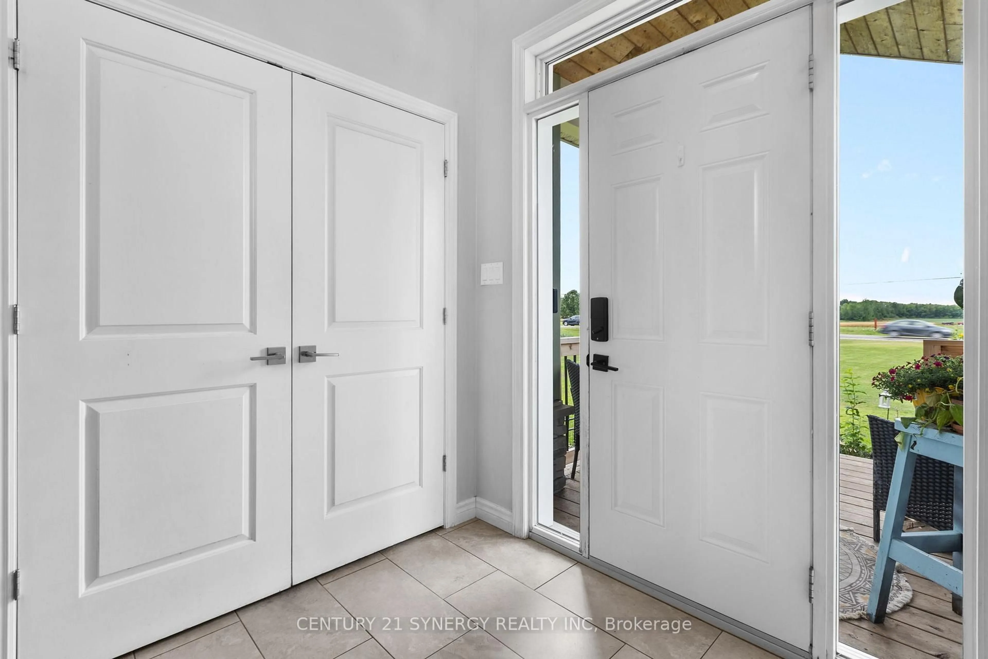 Indoor entryway for 2425 Ferguson Falls Rd, Lanark Ontario K0G 1K0