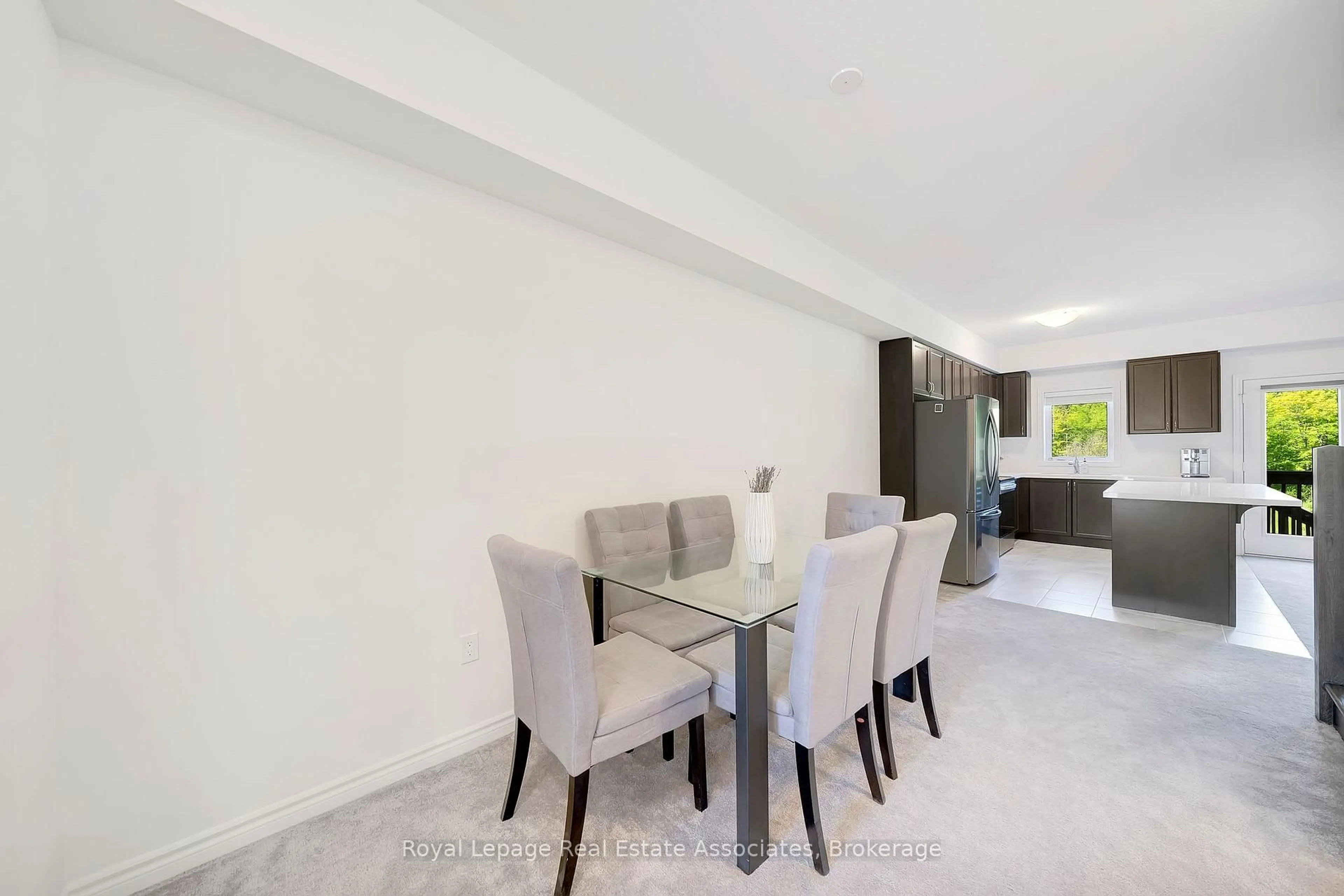 Dining room, unknown for 305 Garner Rd #85, Hamilton Ontario L9G 3K9