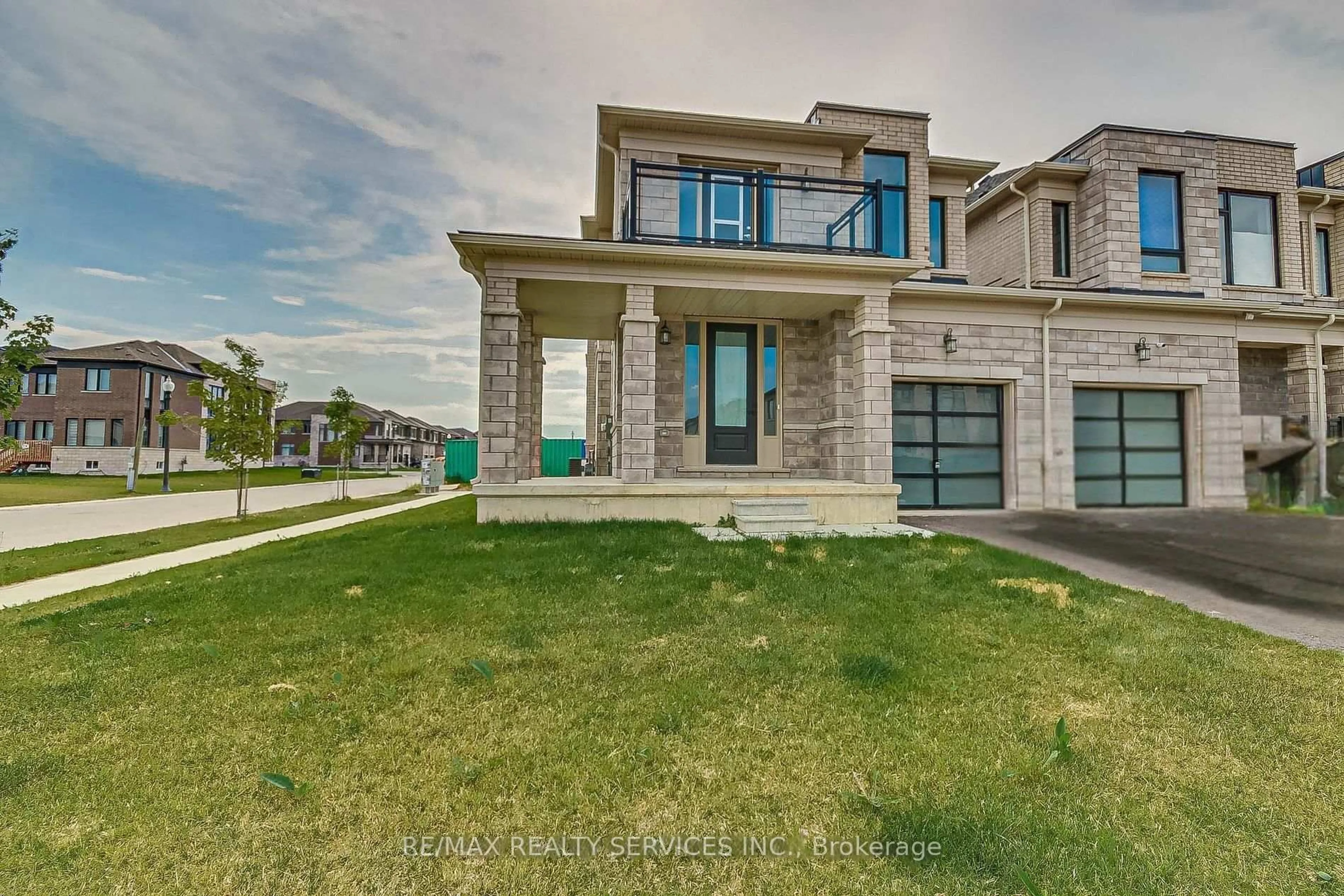 Home with brick exterior material, street for 920 Sobeski Ave, Woodstock Ontario N4T 0N7