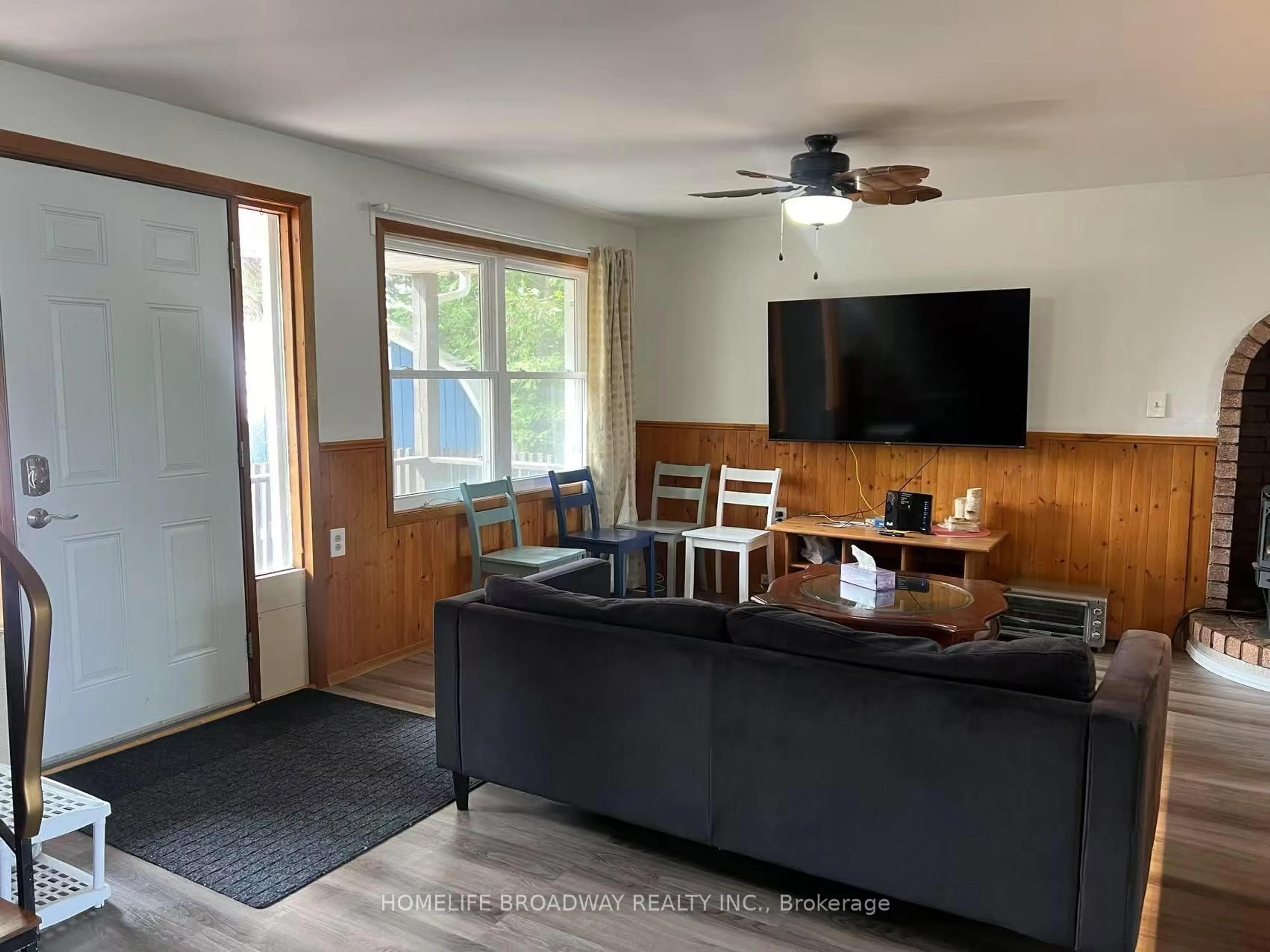 Living room with furniture, unknown for 1389 Portage Rd, Kawartha Lakes Ontario K0M 2B0