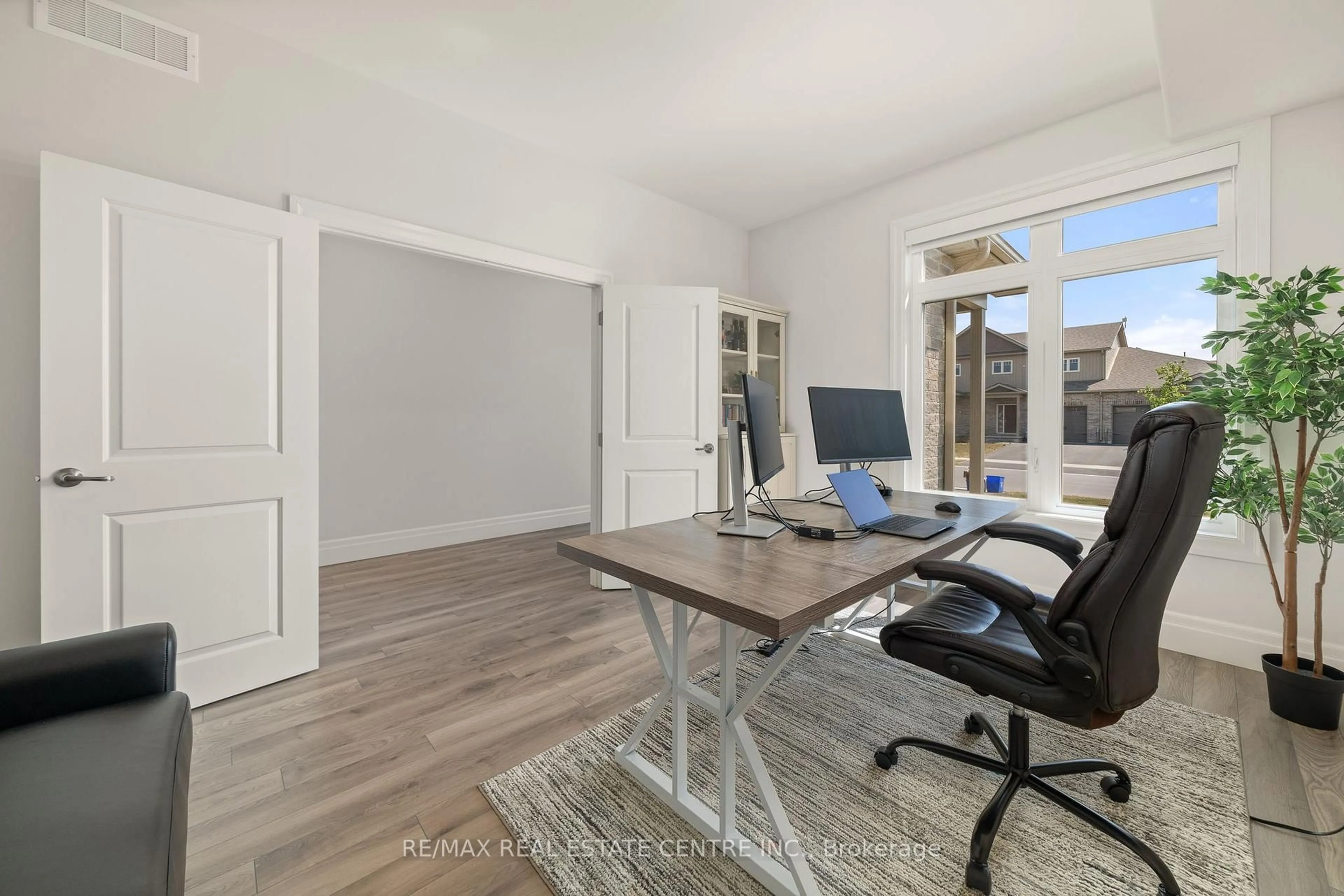 A pic of a room for 218 Beasley Cres, Prince Edward County Ontario K0K 2T0
