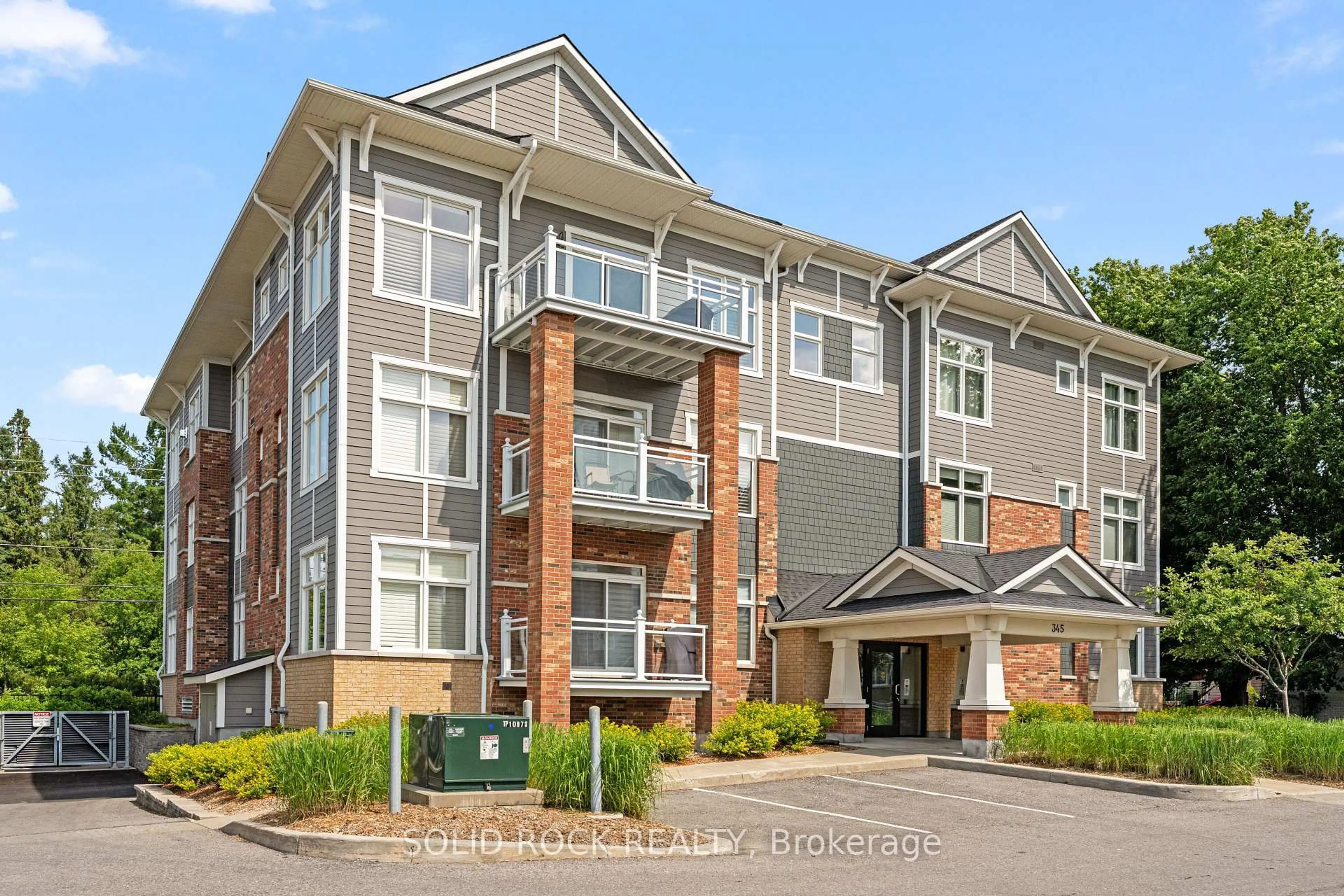 Unknown for 345 ELIZABETH COSGROVE Private #301, Ottawa Ontario K1W 0K6