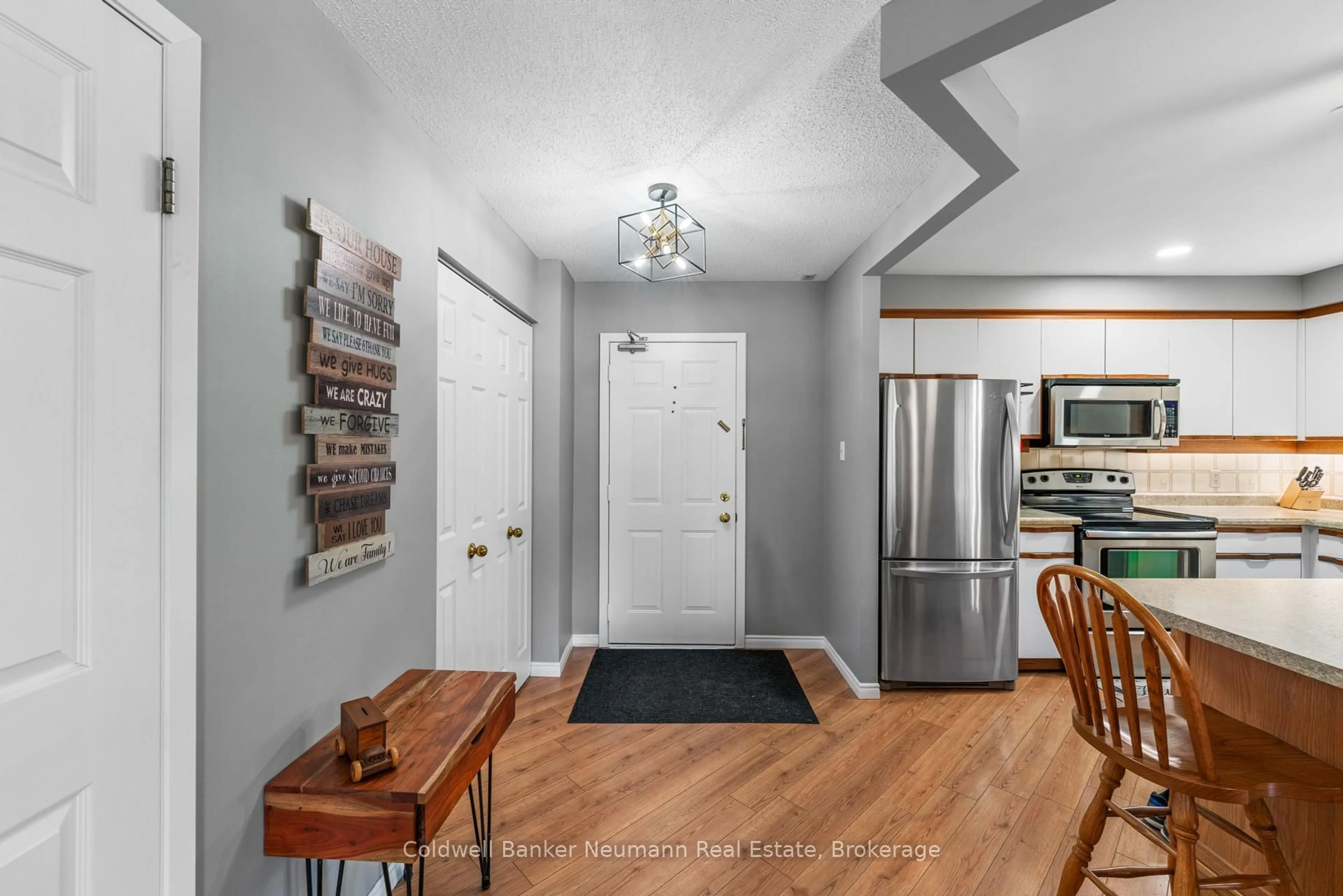 Indoor entryway for 200 River St #208, Centre Wellington Ontario N1M 3H8