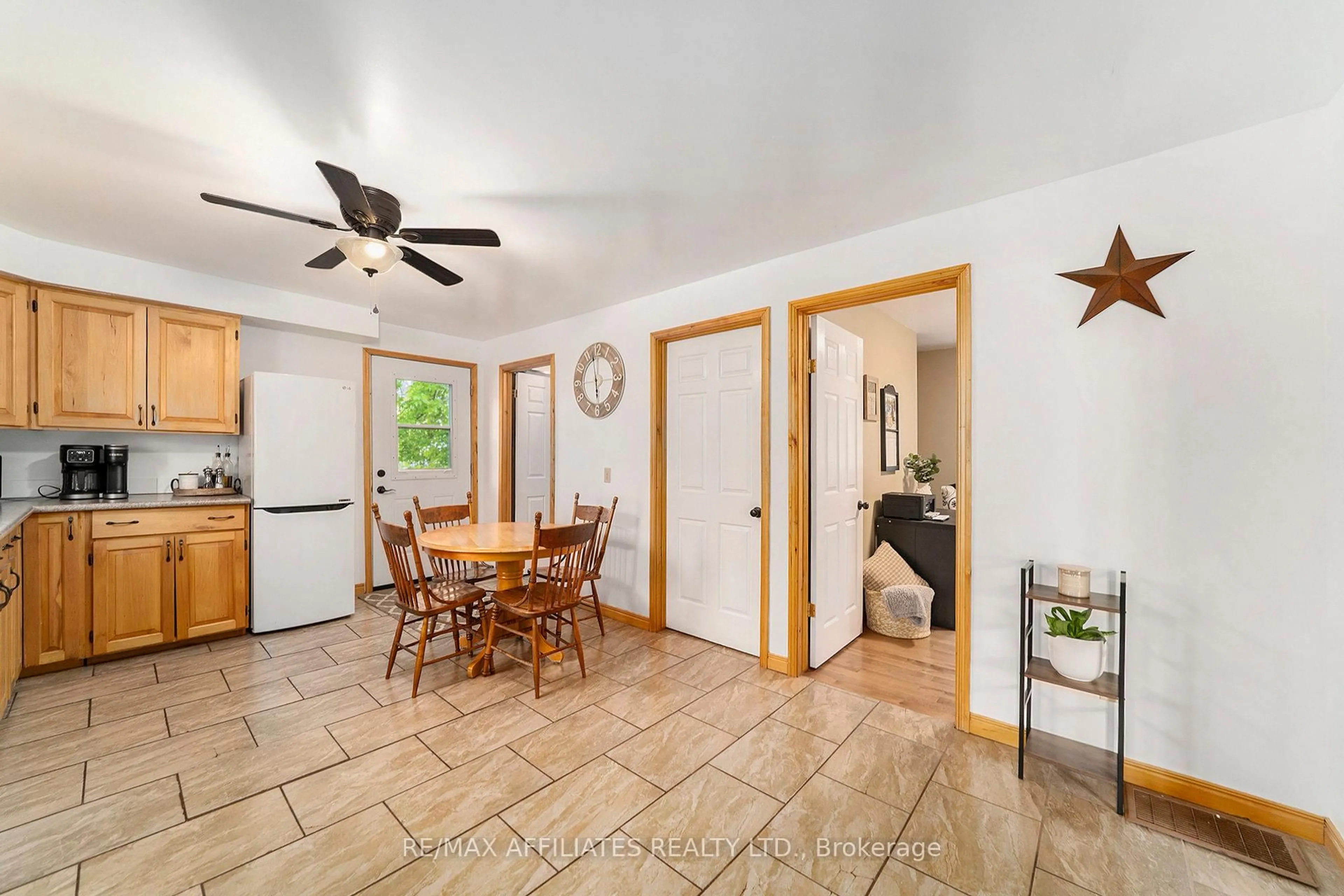 Open concept kitchen, ceramic/tile floor for 6680 Wheeler St, Tamworth Ontario K0K 3G0