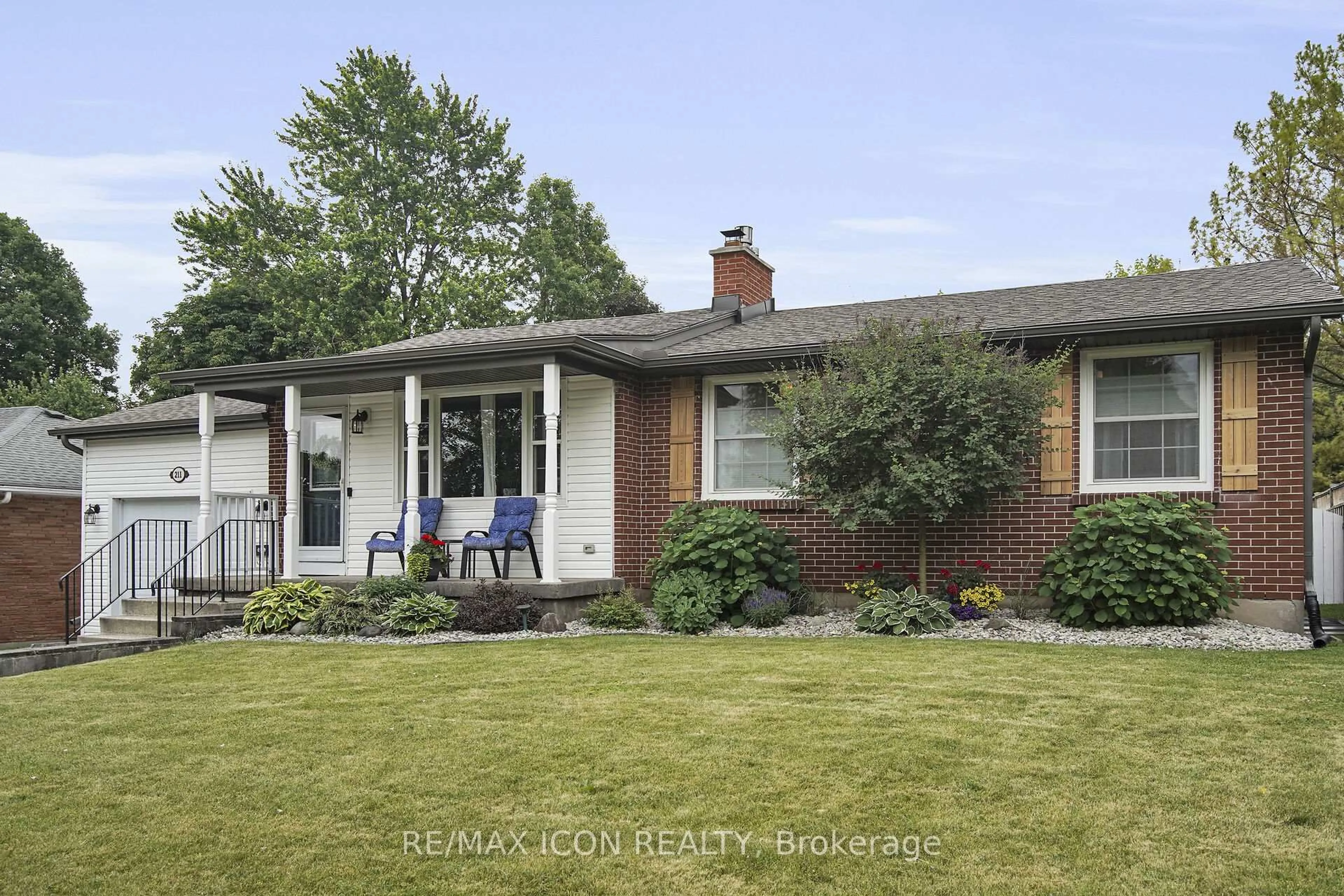 Home with brick exterior material, street for 211 Tavistock Rd, London South Ontario N6J 1Z7