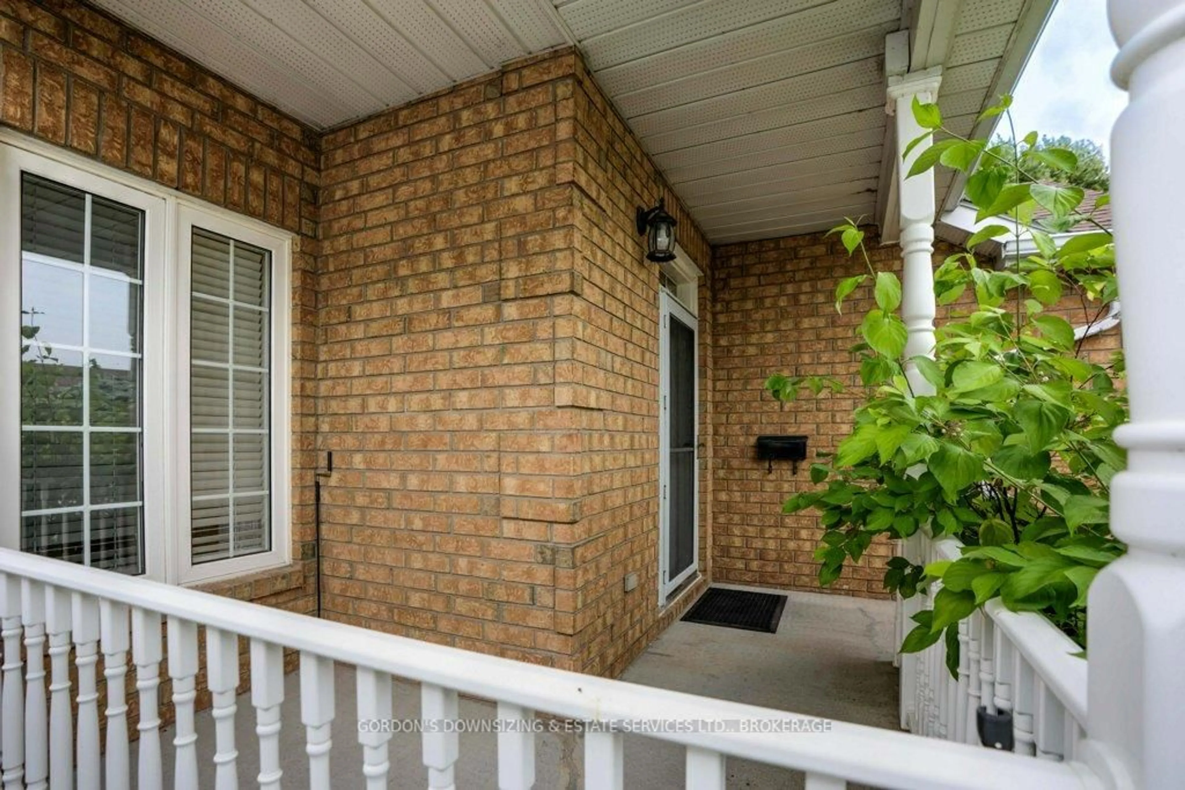 Unknown for 303 Cavendish Cres, Kingston Ontario K7P 3E2