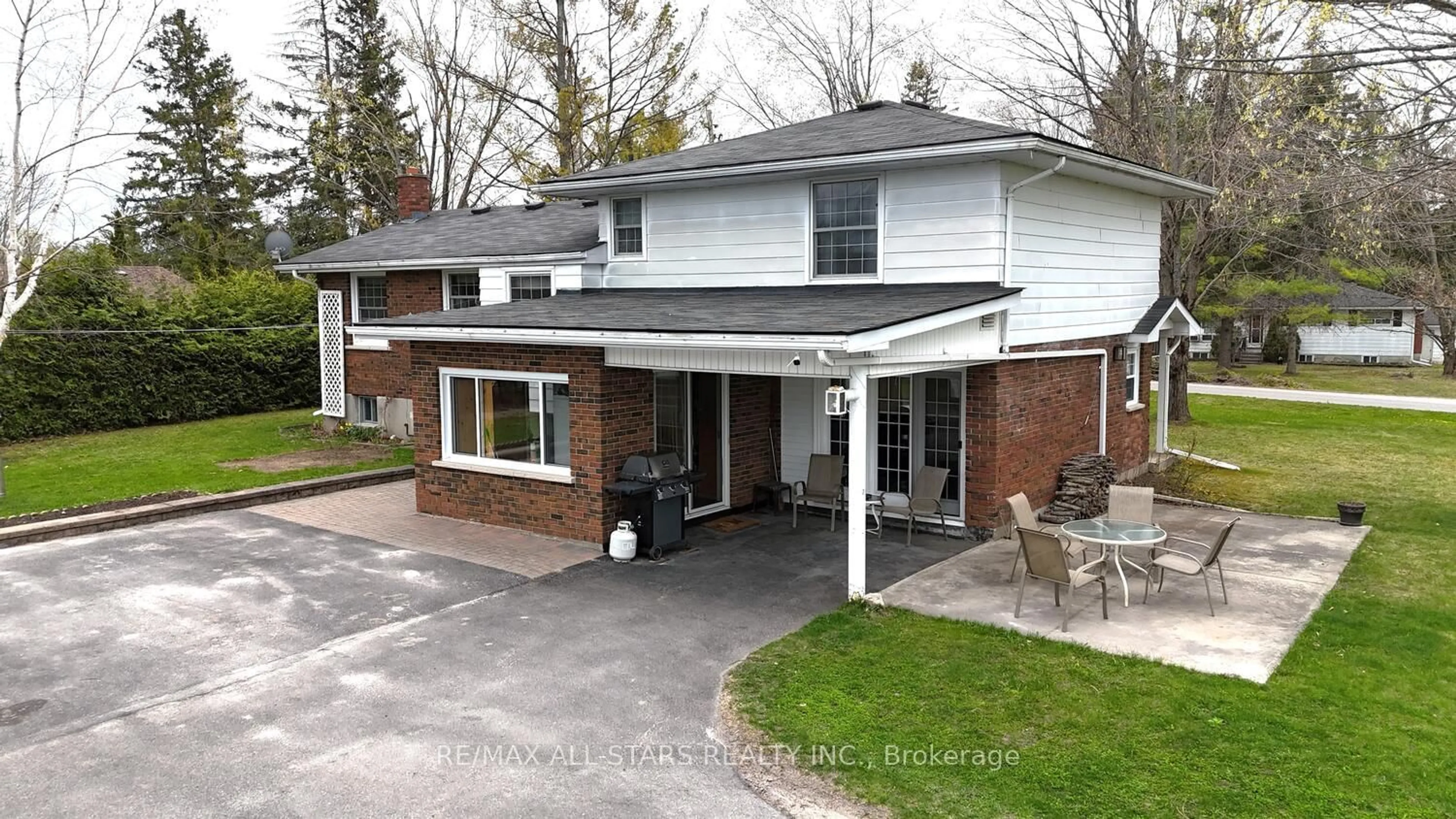 Unknown for 137 Reid St, Kawartha Lakes Ontario K0M 1A0