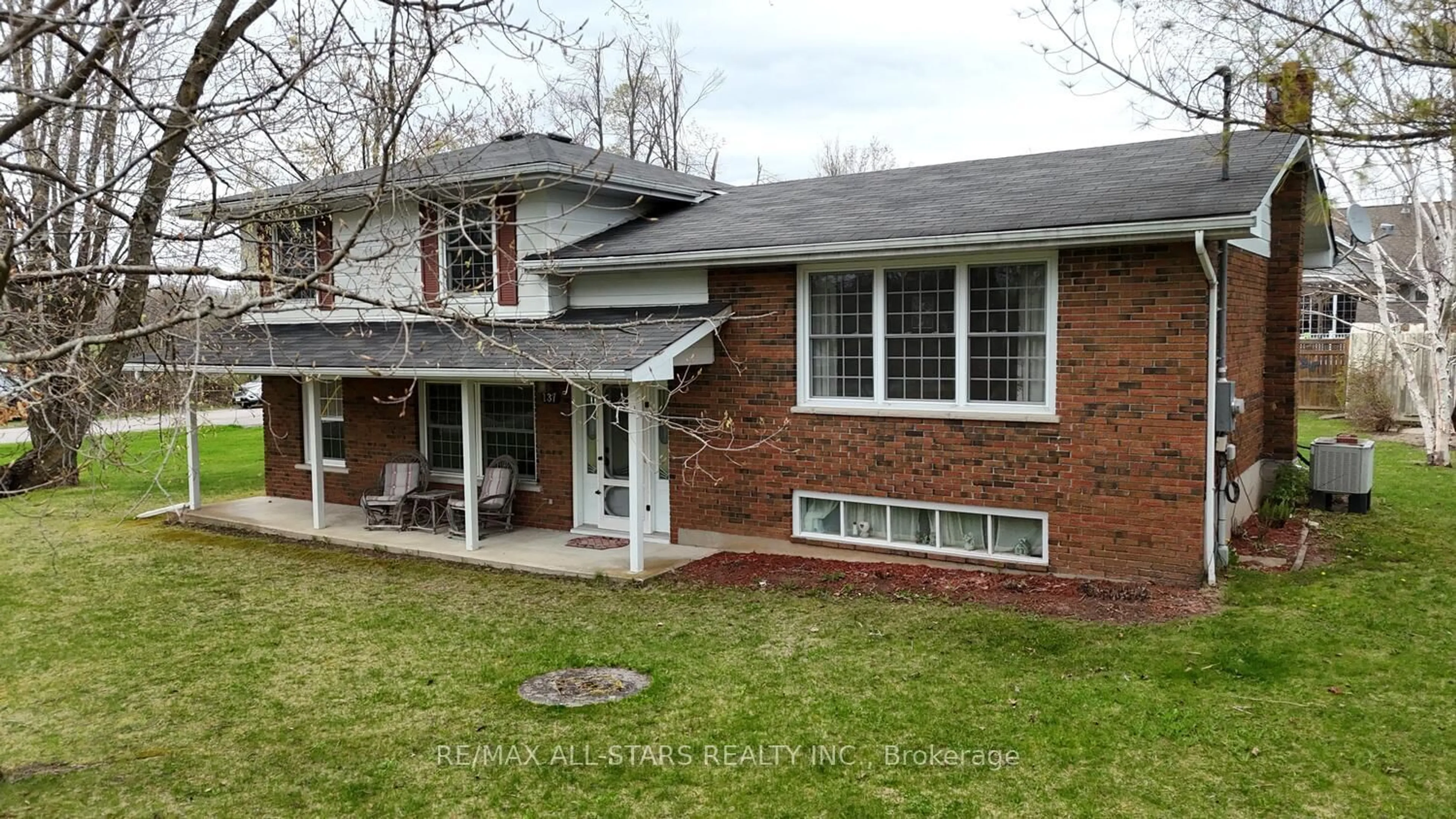 Home with brick exterior material, street for 137 Reid St, Kawartha Lakes Ontario K0M 1A0