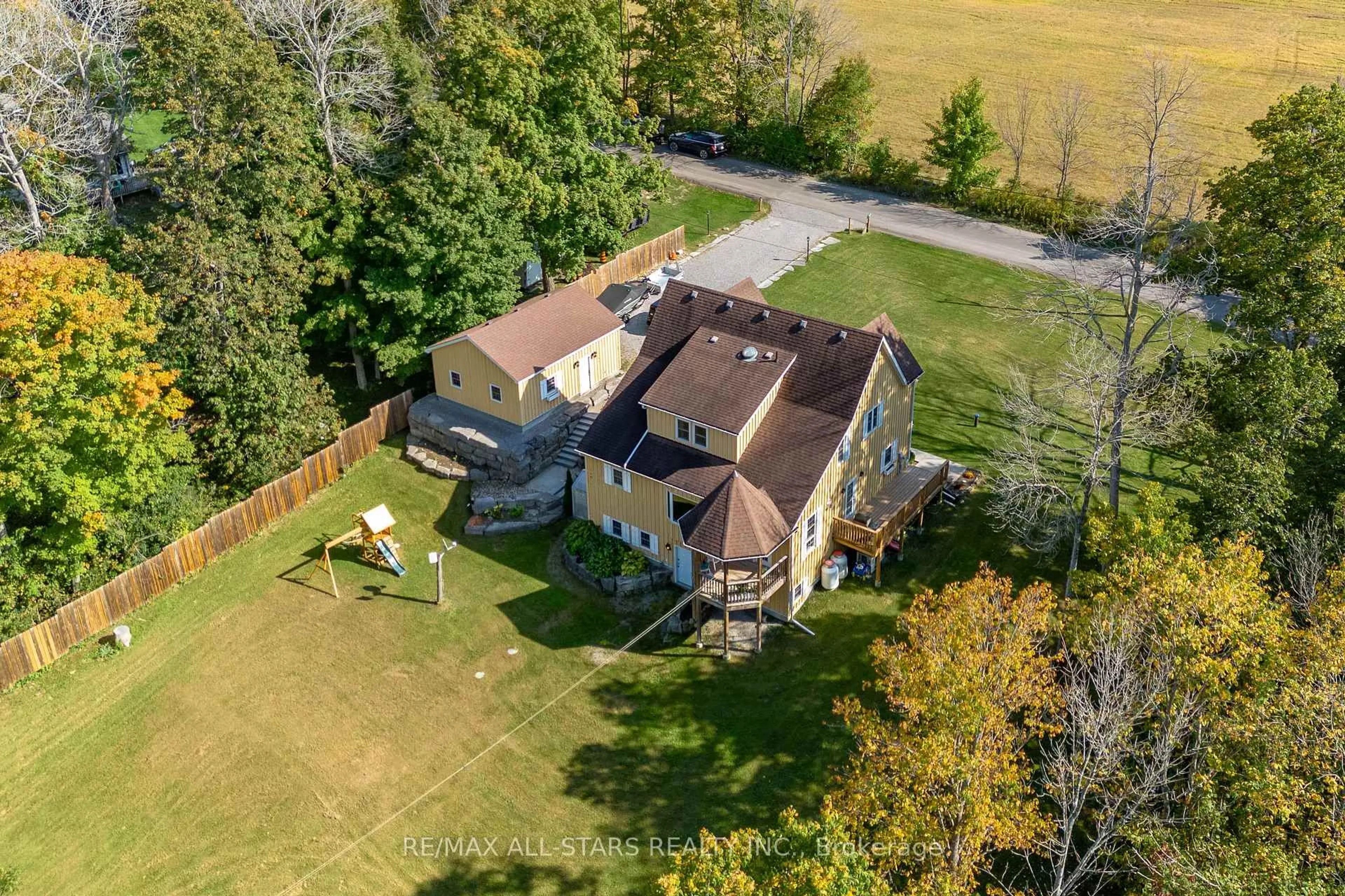 A pic from outside/outdoor area/front of a property/back of a property/a pic from drone, building for 18 BLYTHE SHORE Rd, Kawartha Lakes Ontario K0M 1N0